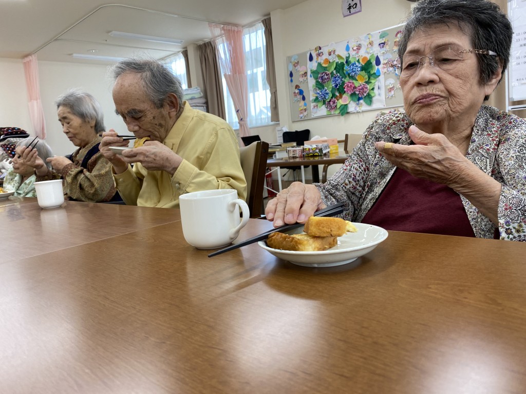 F31F3A29-5DFC-439A-AEBC-D1E992A983ED