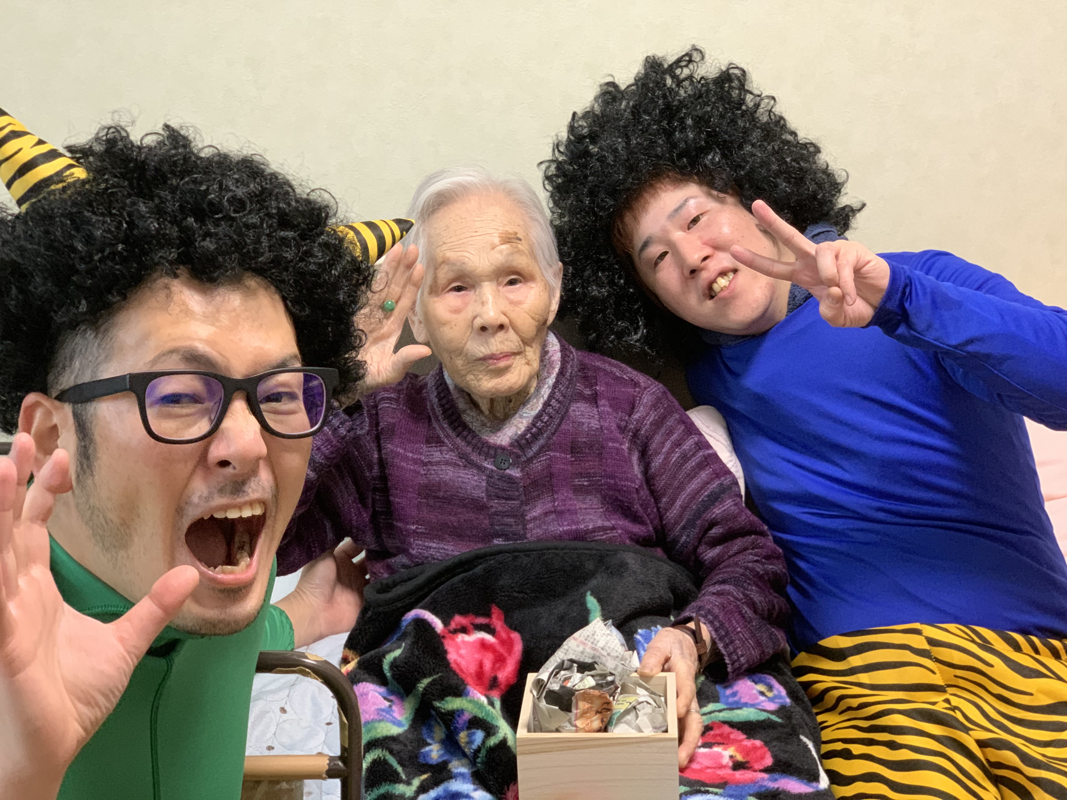 B559B1C1-ECC2-405E-A60A-3408F2A5C5CF