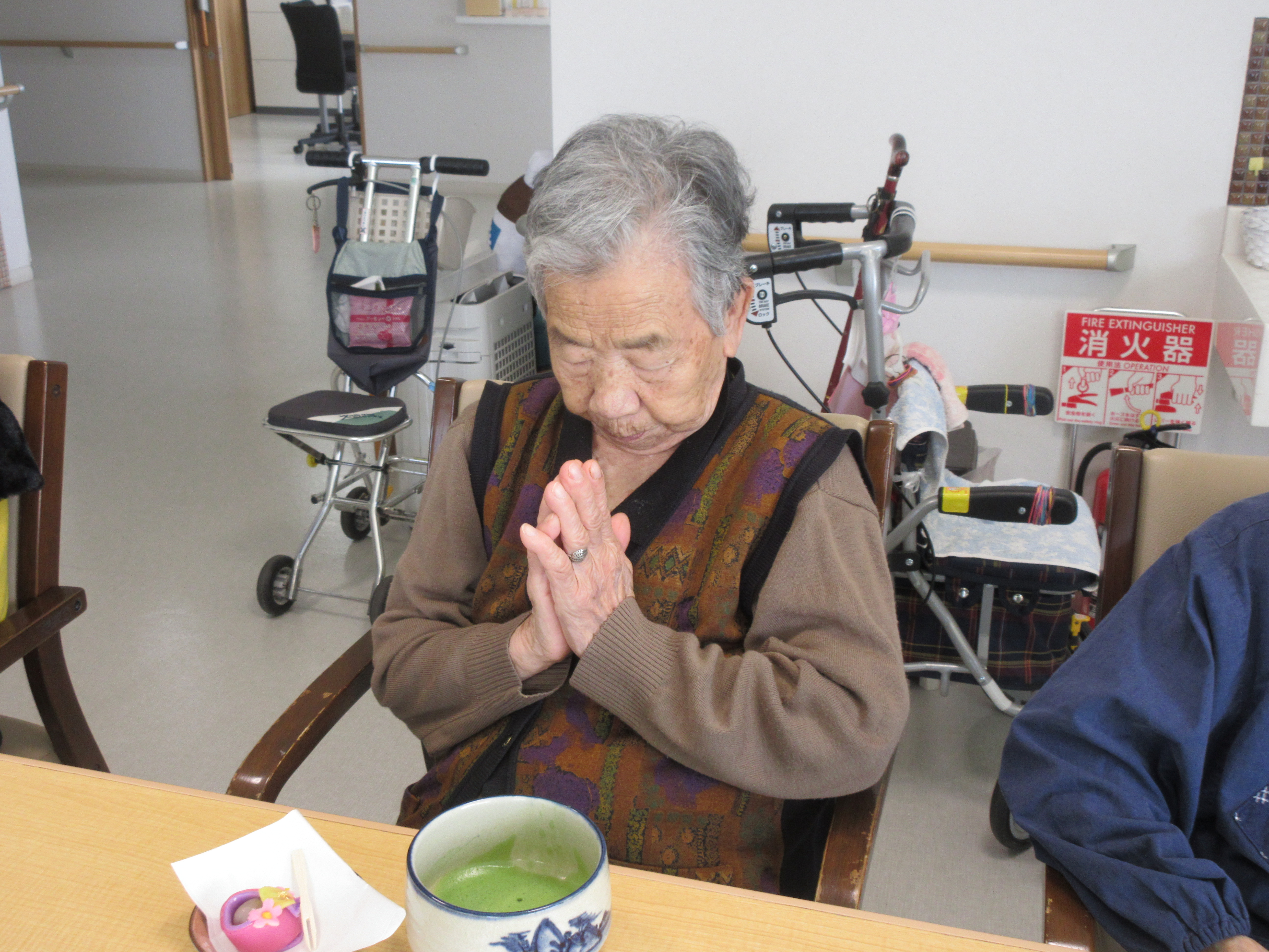 R3.3.3.お抹茶会　幸様２