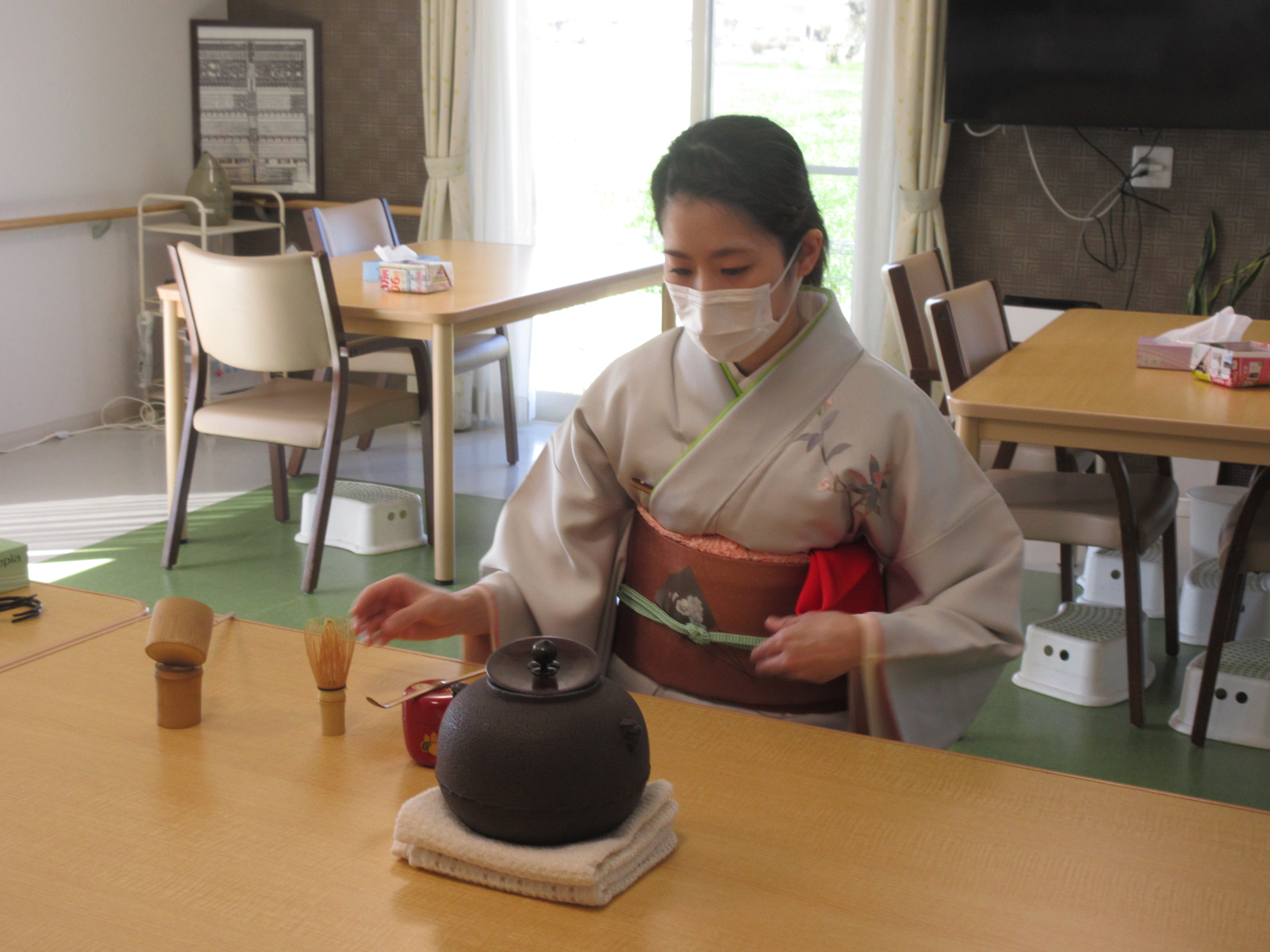 R3.3.3お抹茶２会　田村さん　