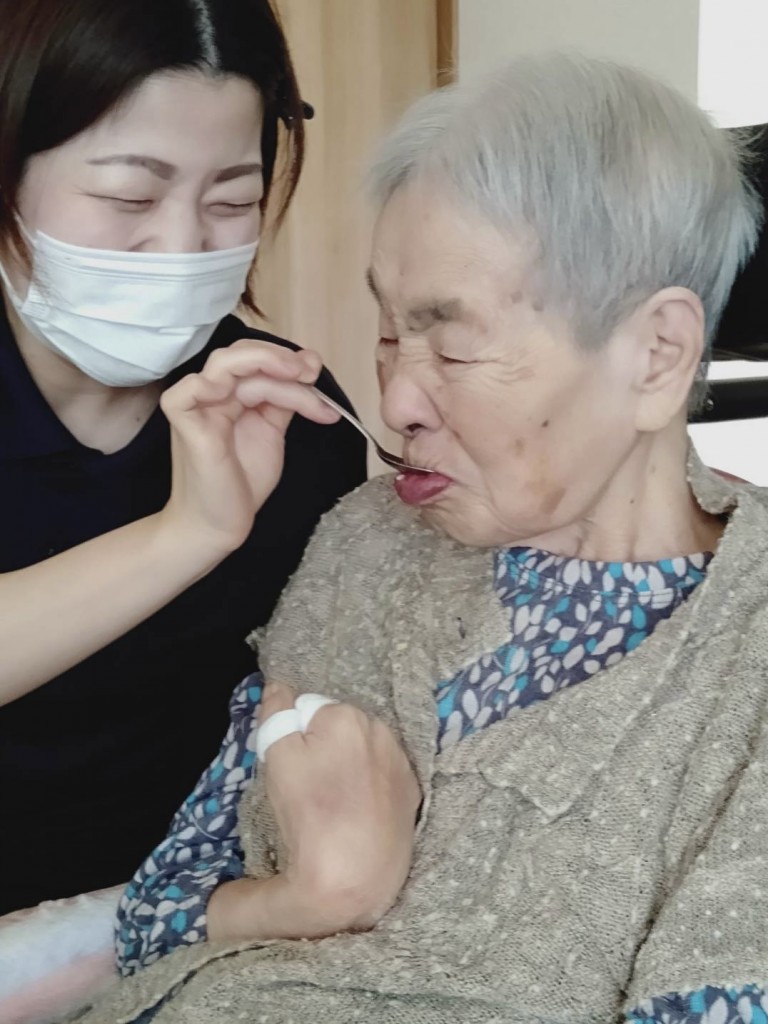 379AD15B-CC80-4C73-A49B-598EC18C3F7A