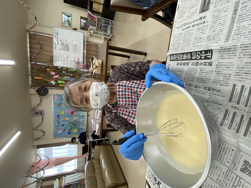 31564C0B-4747-4EF0-8755-6315383597D6