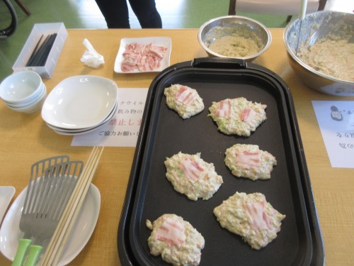 R3.8.7　お好み焼き　作る２