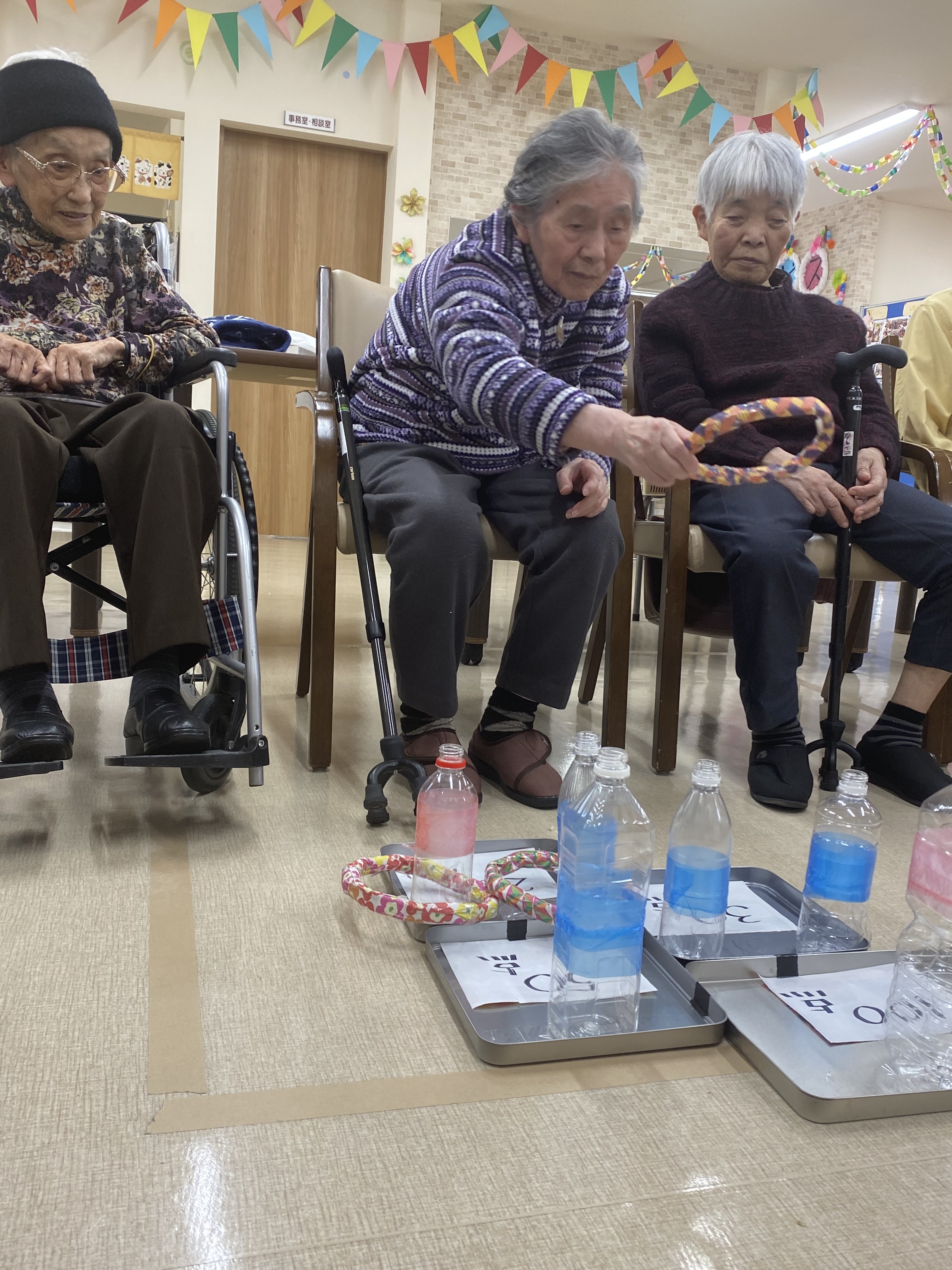 3F5D0119-9147-44A6-95CD-858912247EF2