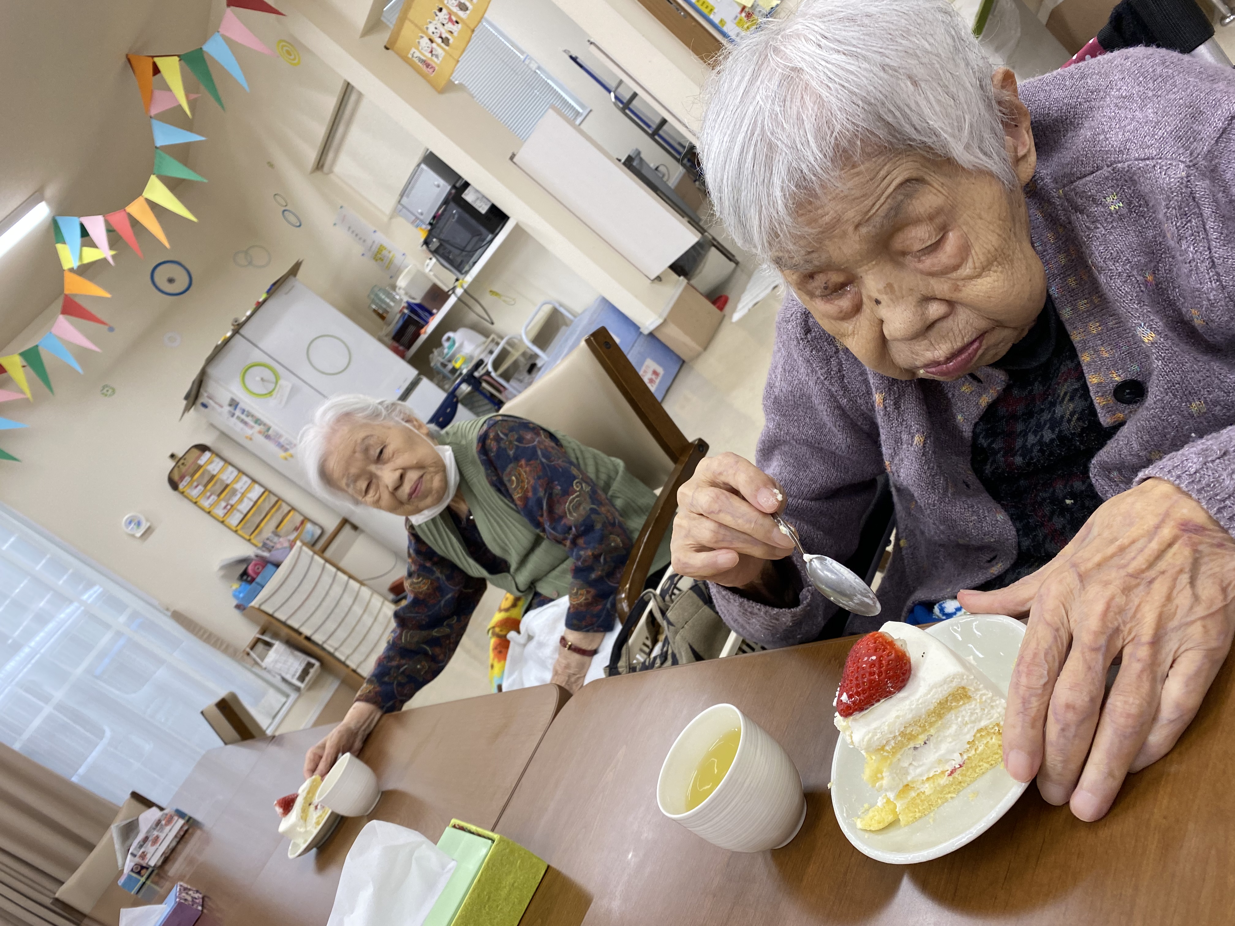 36182AC3-2D19-4D7B-9DC7-BEC99C50025B