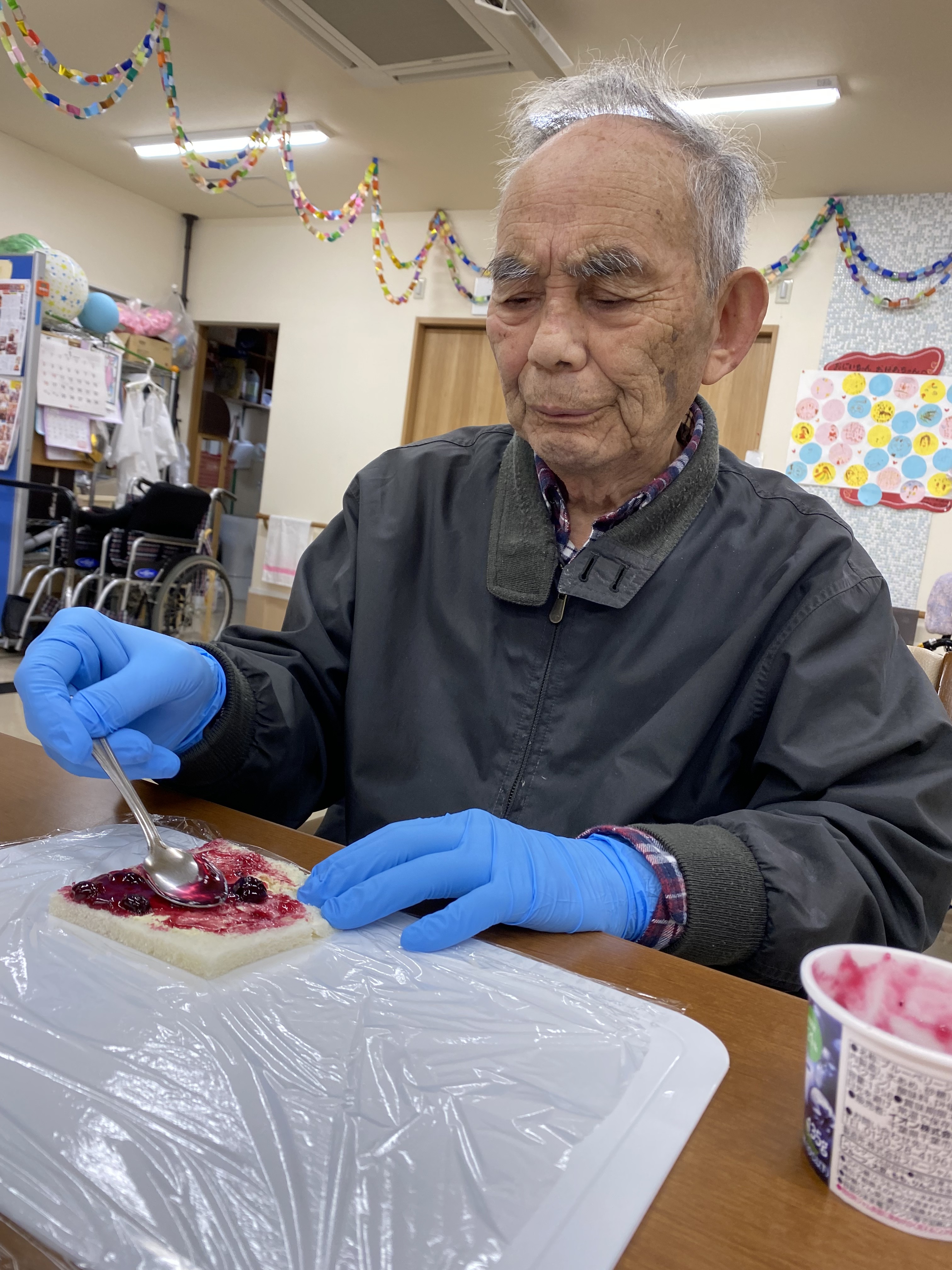 1D263DD2-B9E2-4C35-B892-A6FAB6A608F6