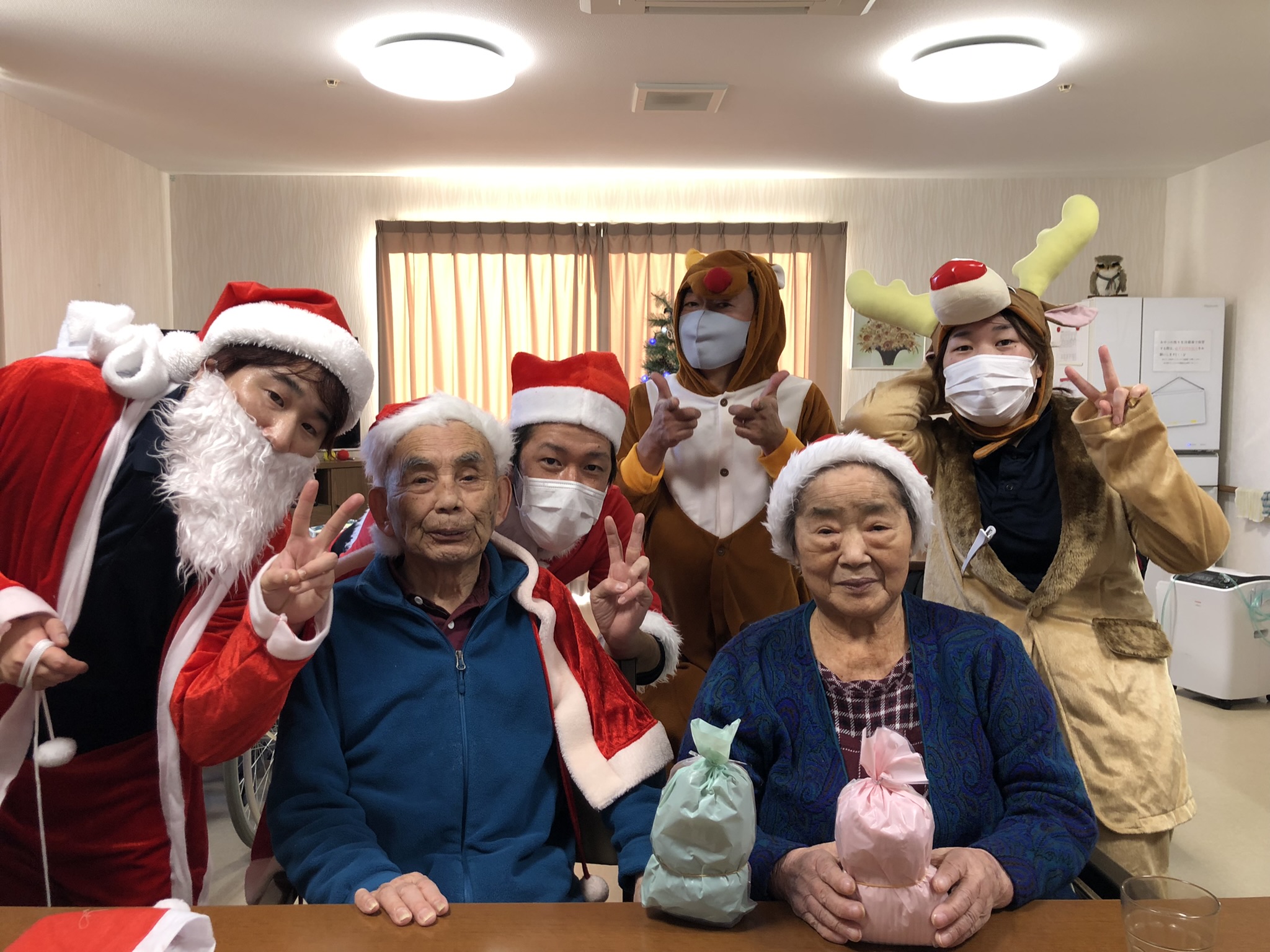 CB3AEBFD-D5FE-4A35-999D-0354B1296572