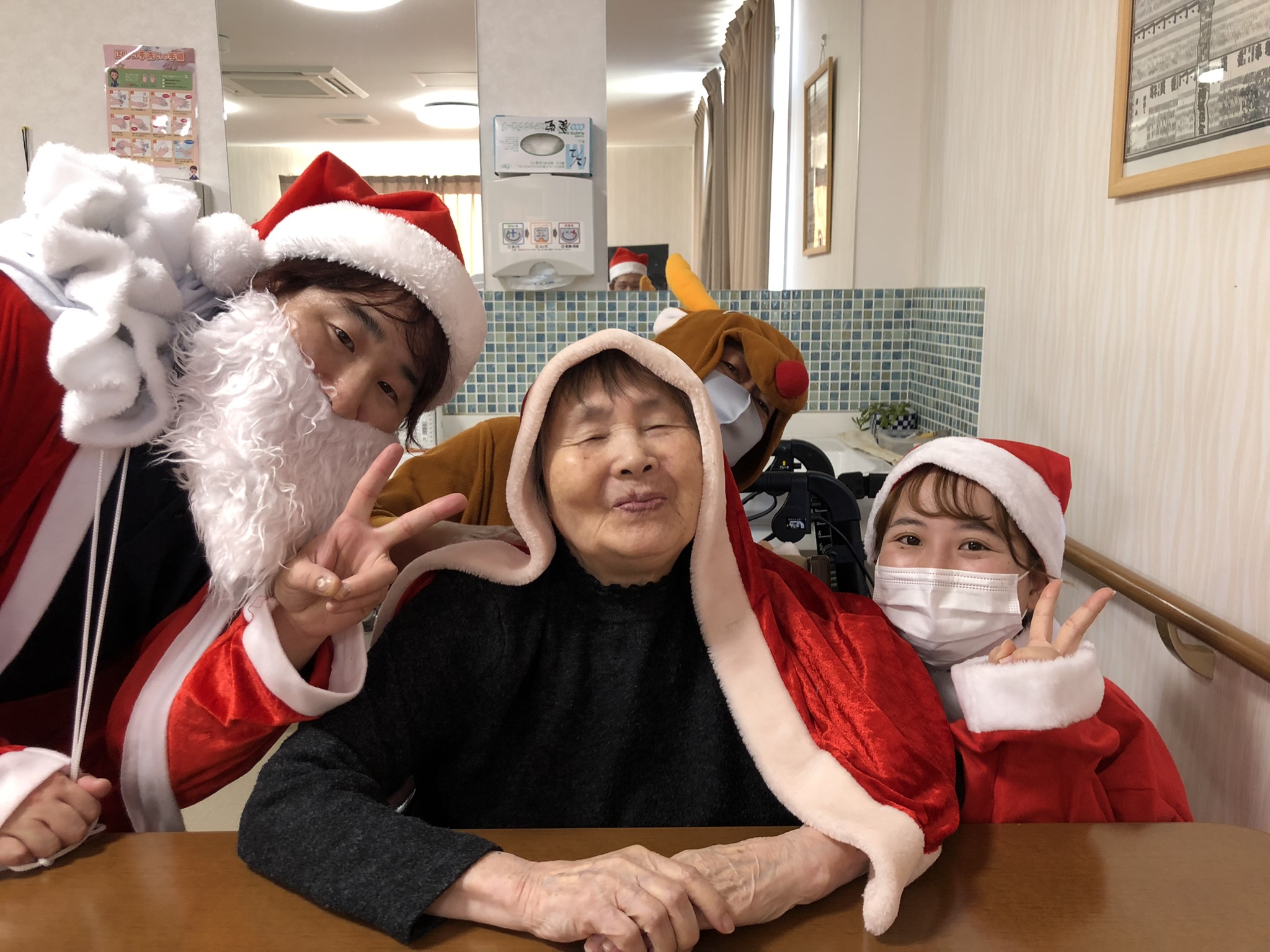 DA32F470-66A2-4D1B-BDC7-4168DAB71E41