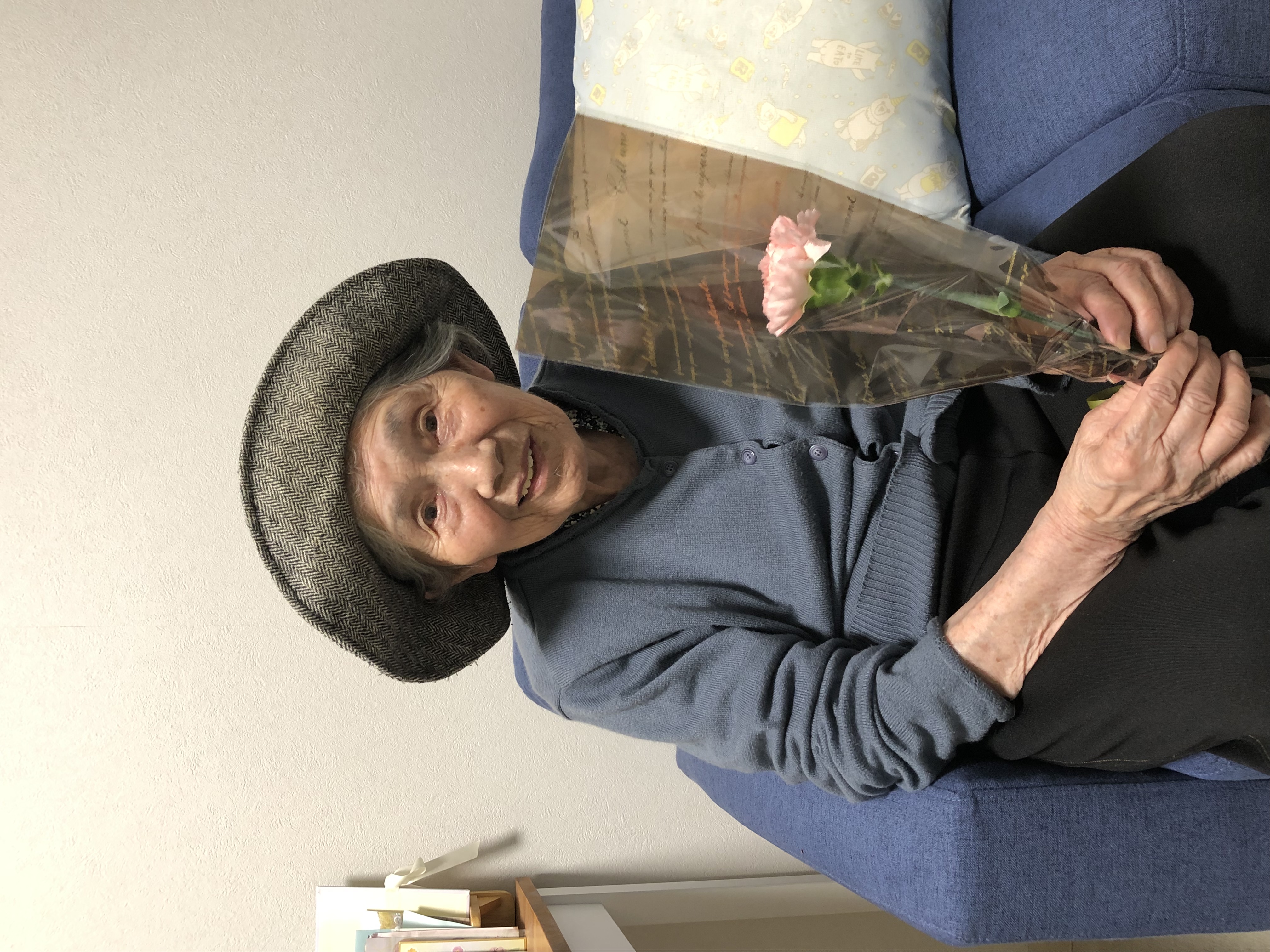 4A772A31-0ADB-4A5B-8EEA-62D1CA147D70