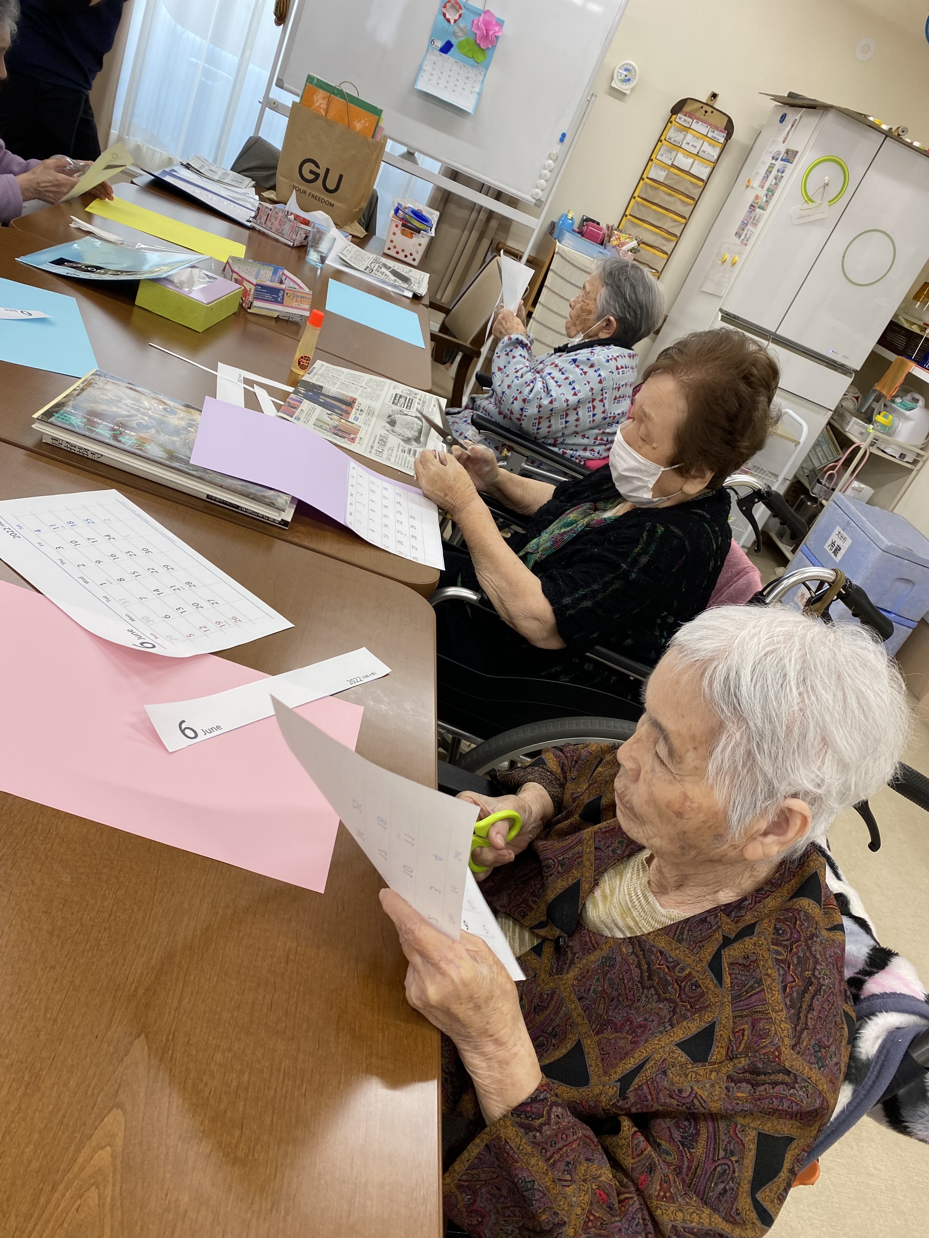 E1443CB1-F49C-47BC-A3D1-EDB05FB0B628