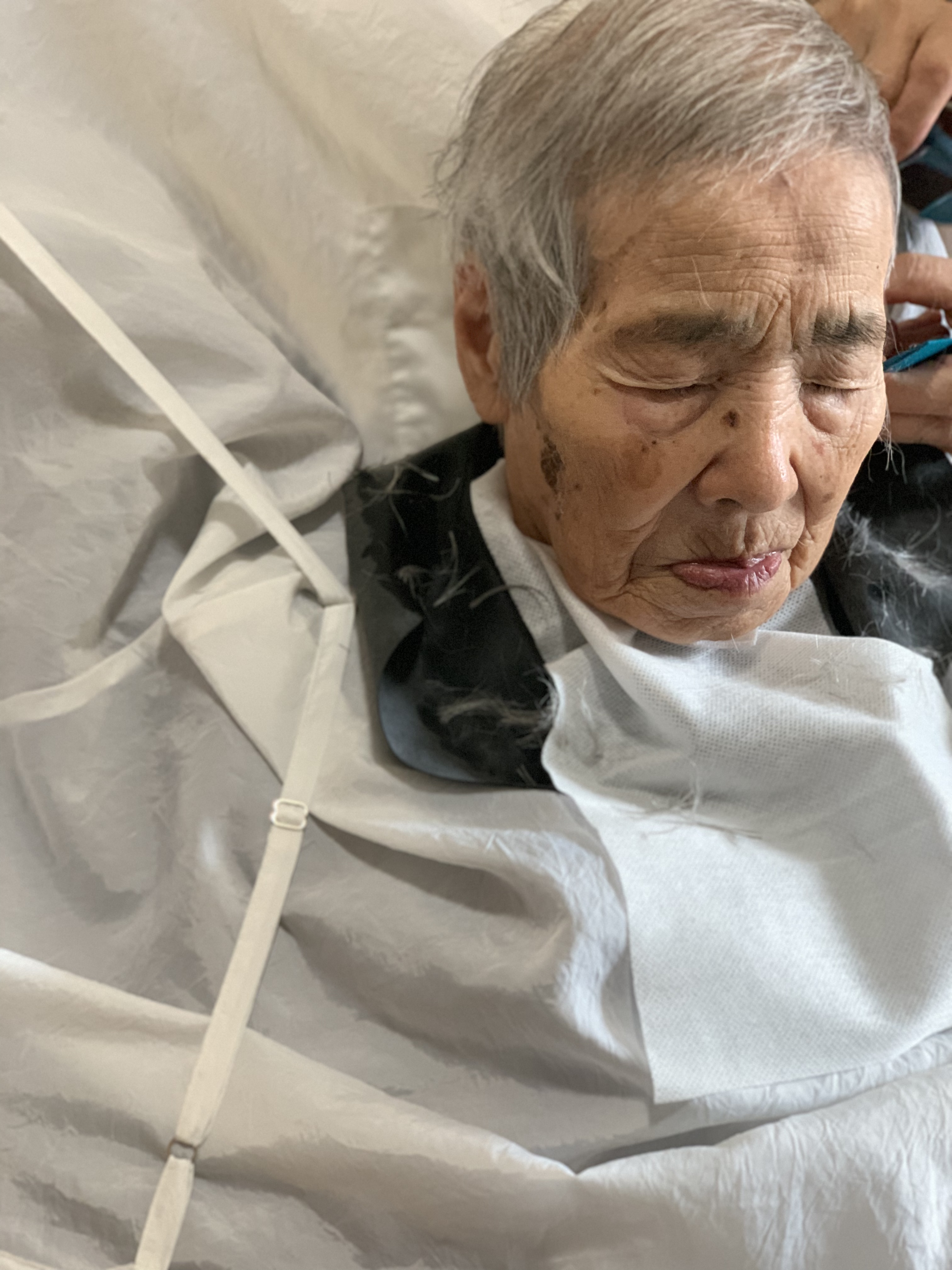 1BD59F17-0264-4B77-953B-A44253FB2F59