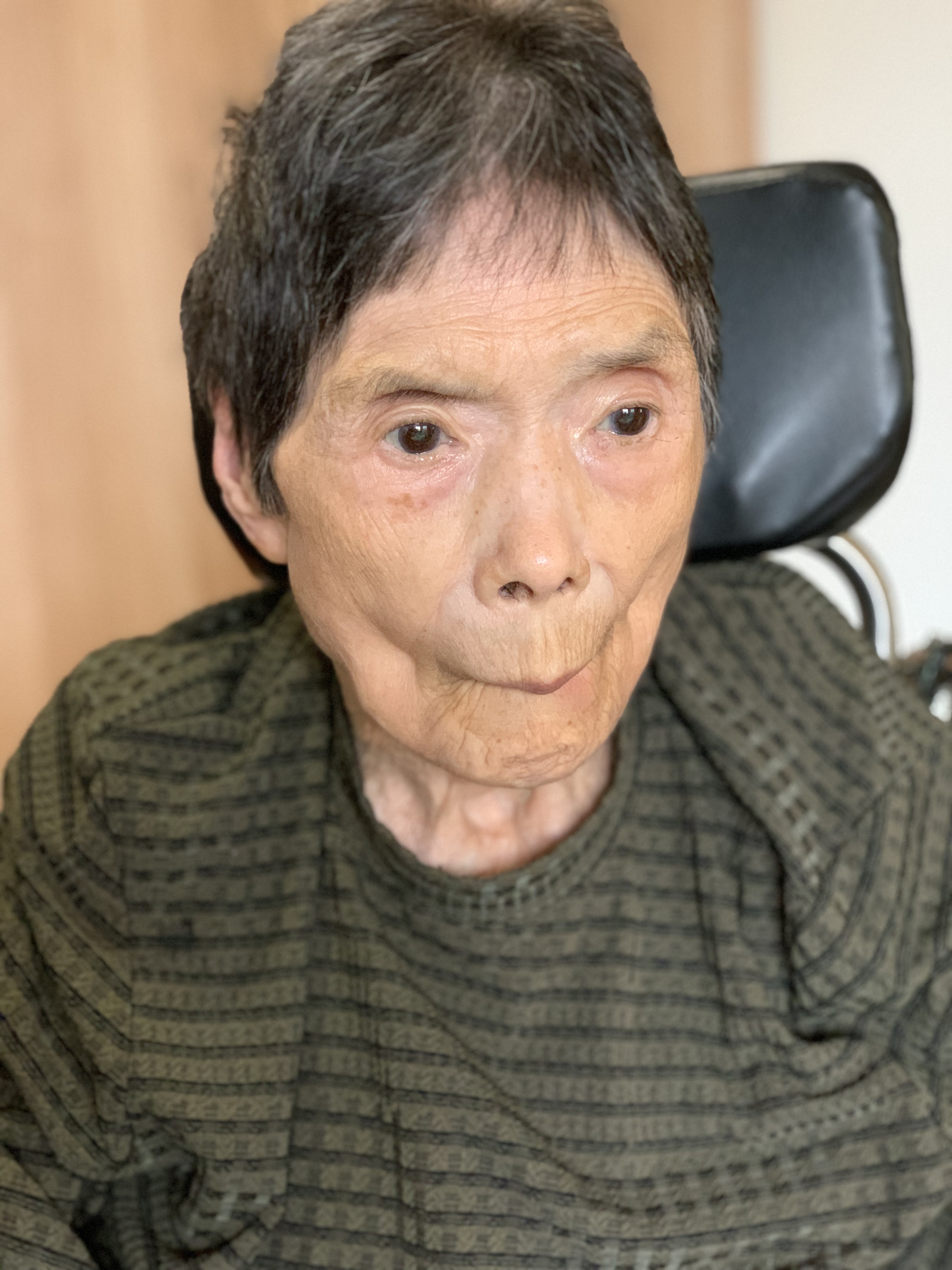 4F5562CE-214D-40FD-972E-3C83AC74BC8F