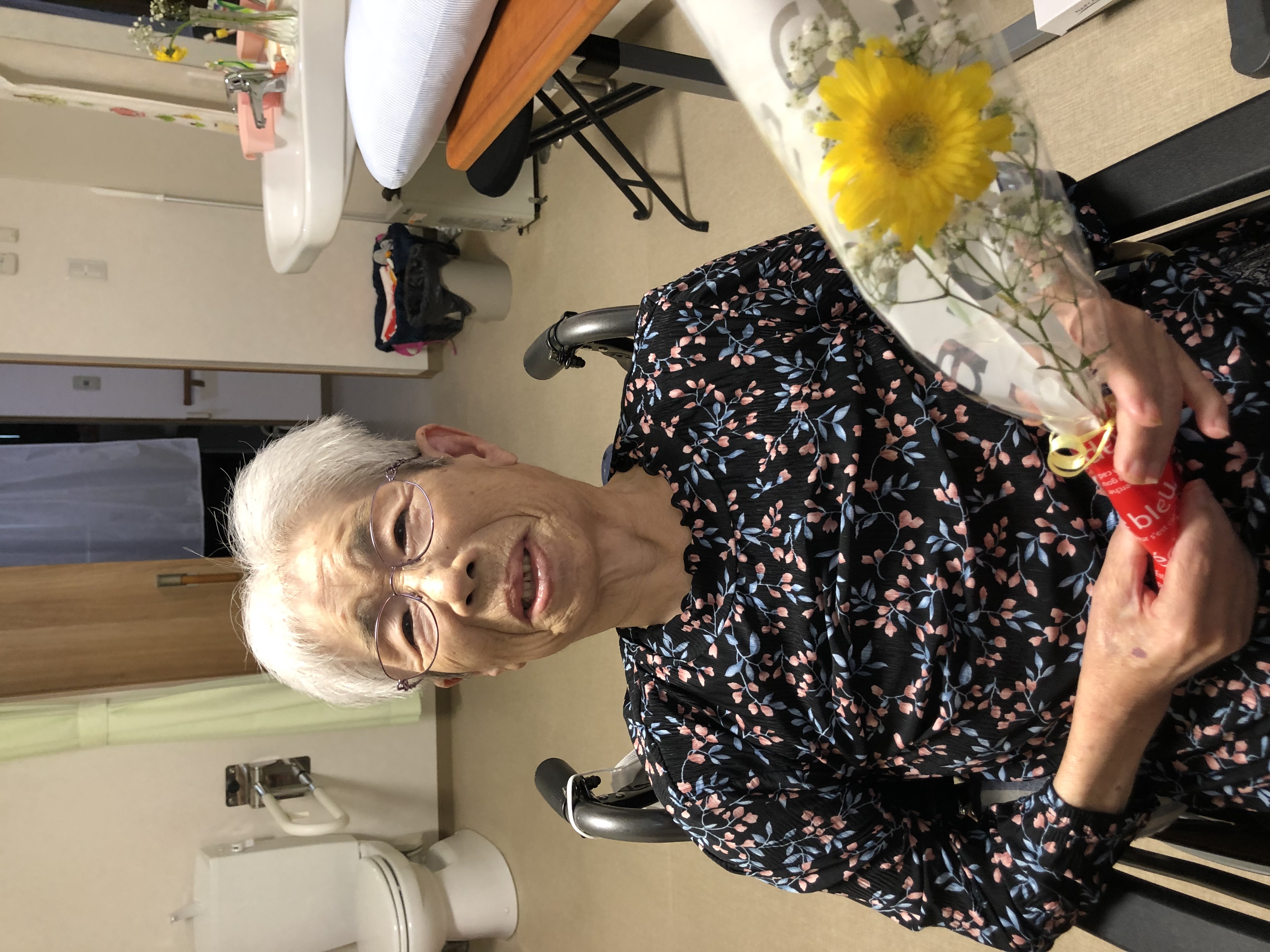 0B986848-A584-4E4E-A8C5-D8C7427396D5