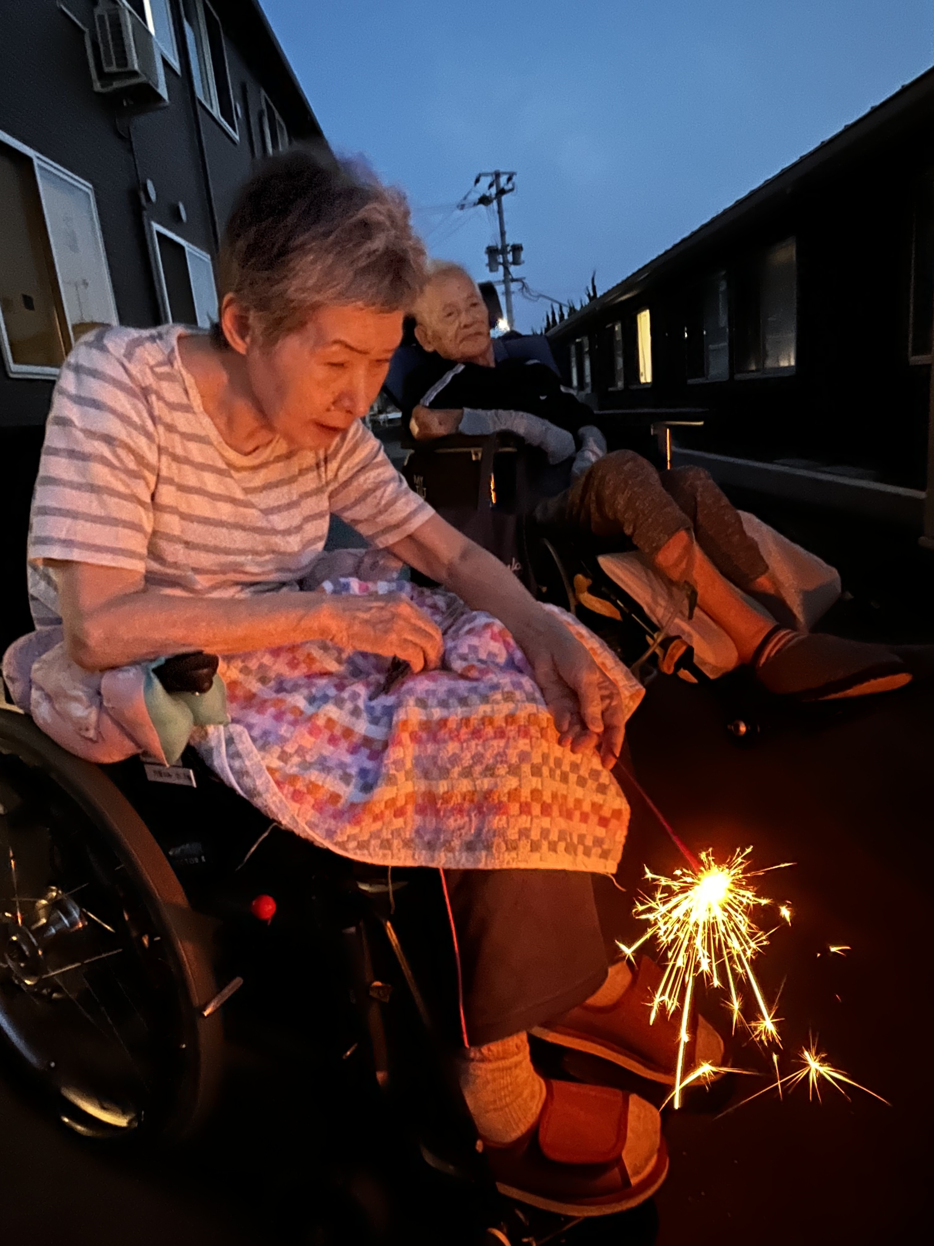 22F72256-B25F-42A3-BDBD-C861CB3DFCD8