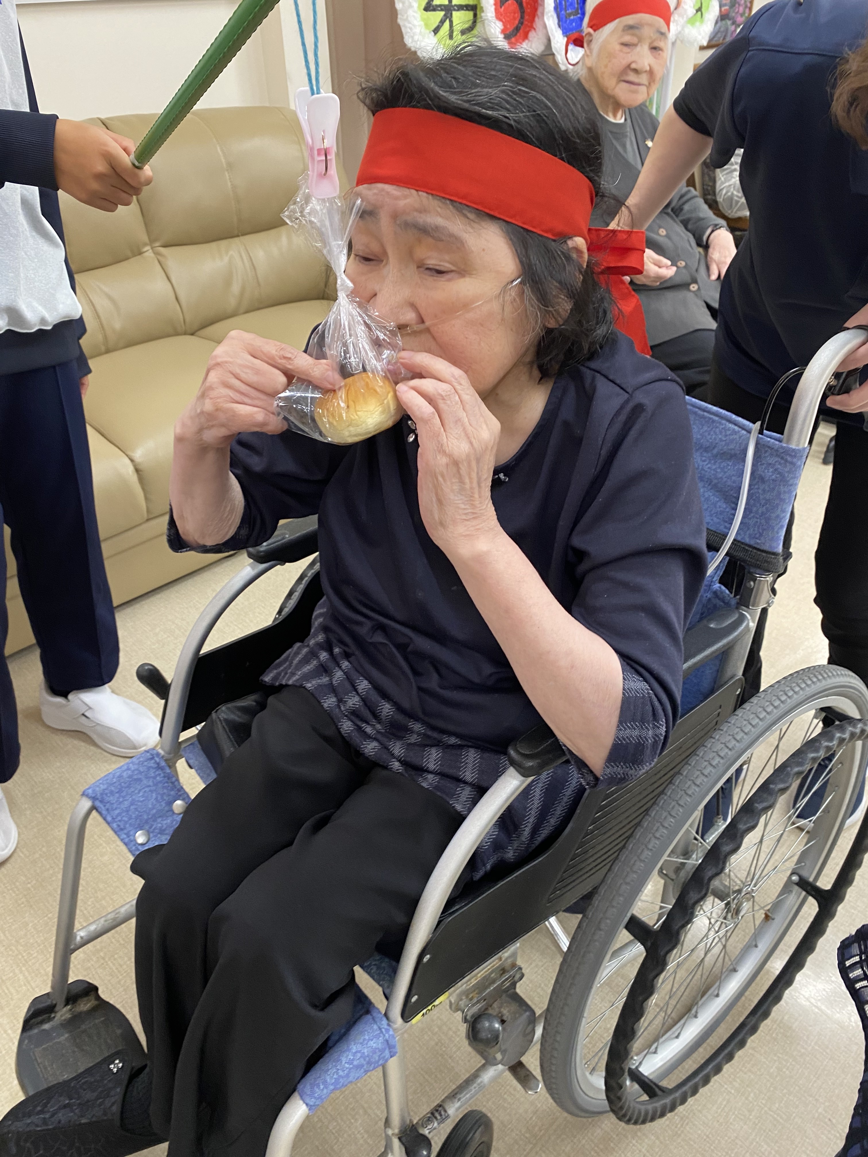 FDA9C4C9-47A1-4E68-B6F7-41DF3B32A8B6