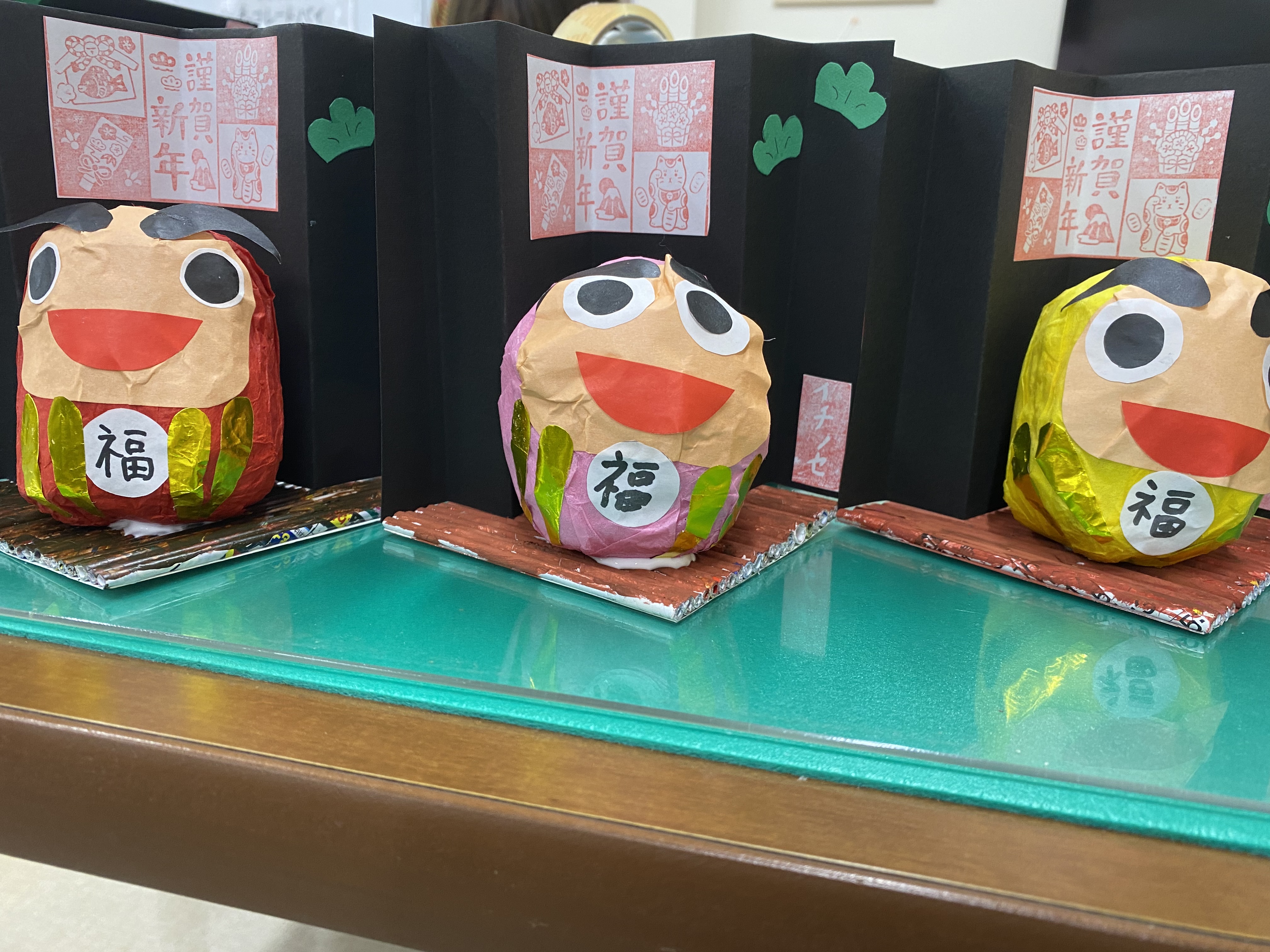 5F72671D-77E7-4530-8363-870C134297D2