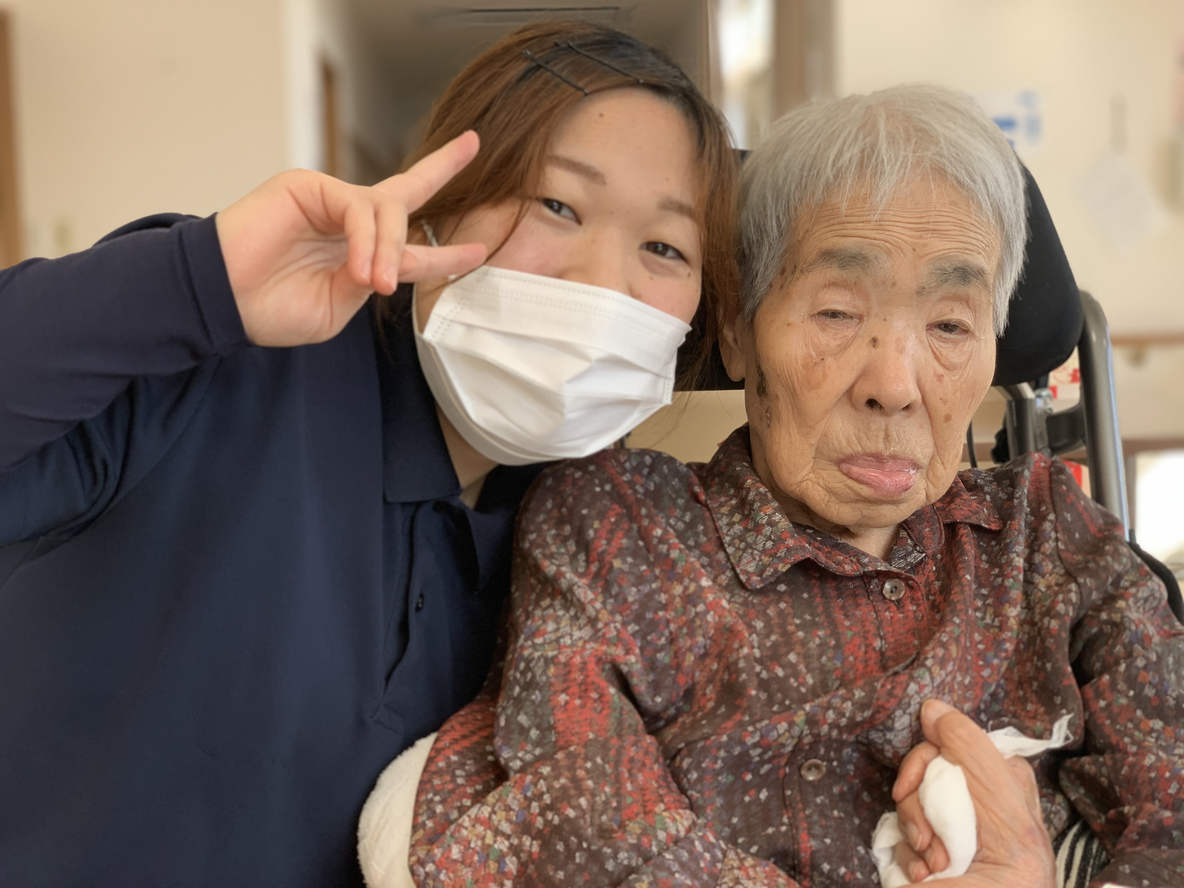 70252435-610E-4C8B-8230-22CBA5E62CE6