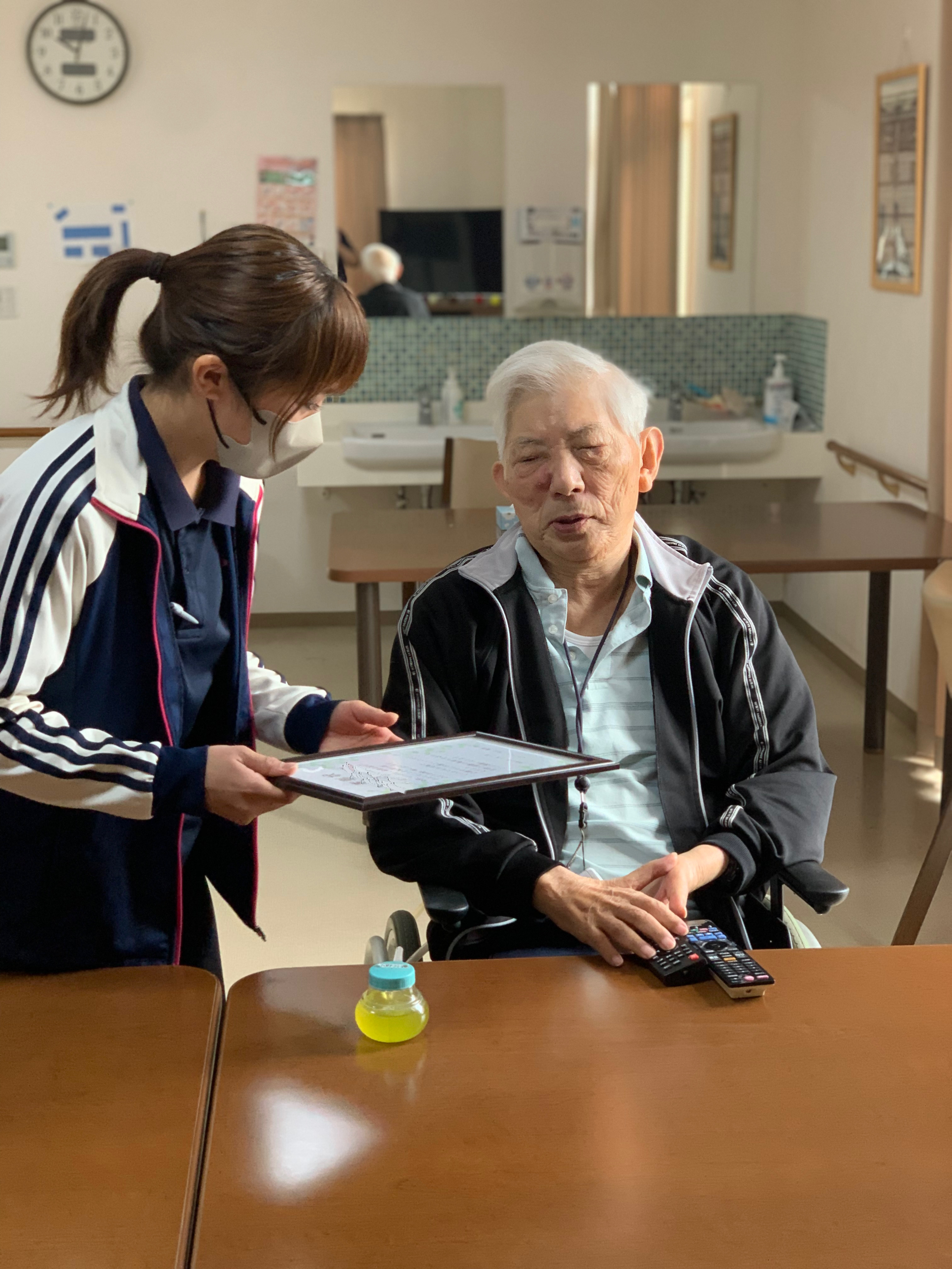 D77BFCFE-7F48-4F6E-80BD-87AD1D15FA22