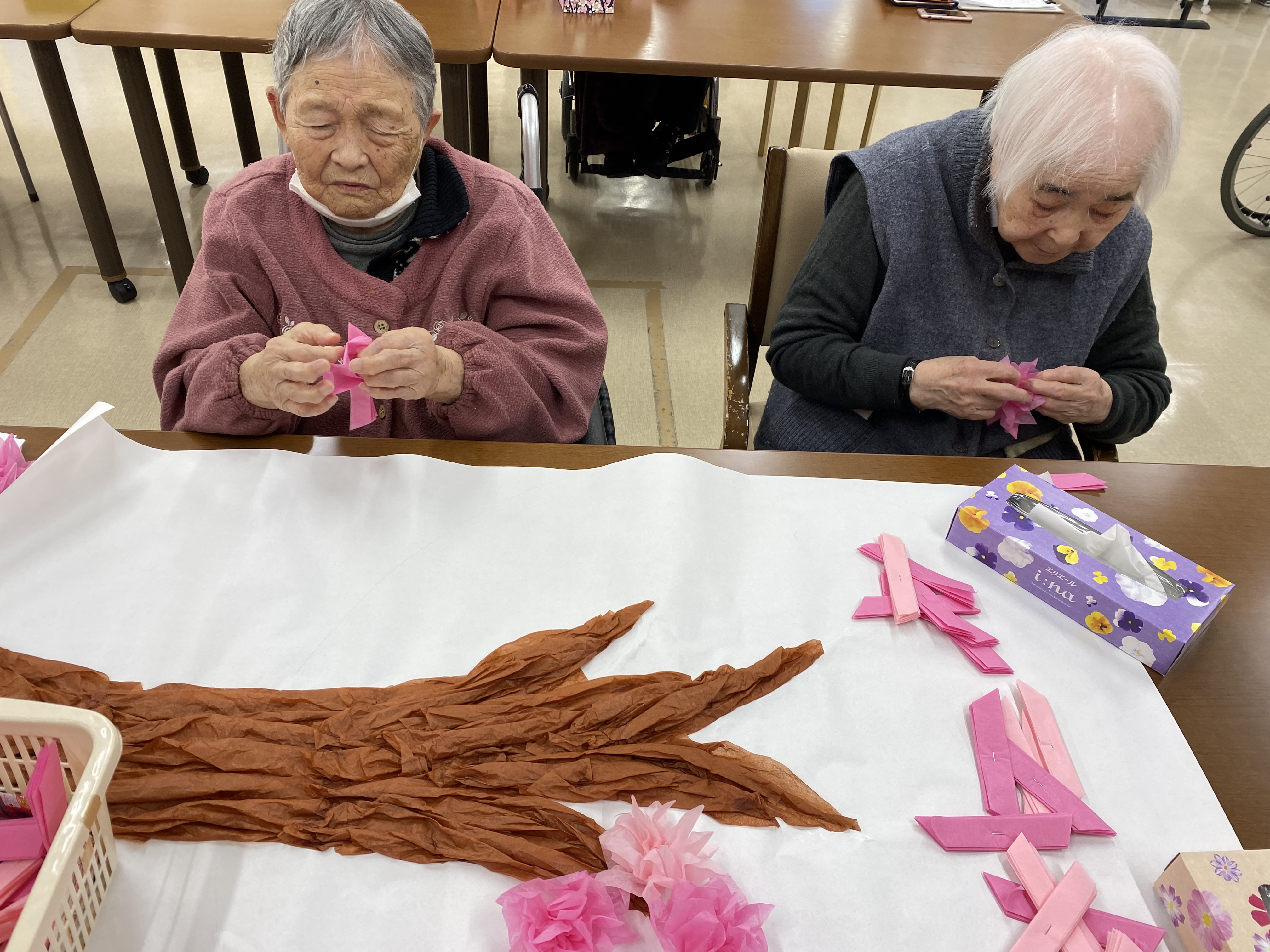 5CBC94D9-29C6-4267-98C5-439389A0A7DE