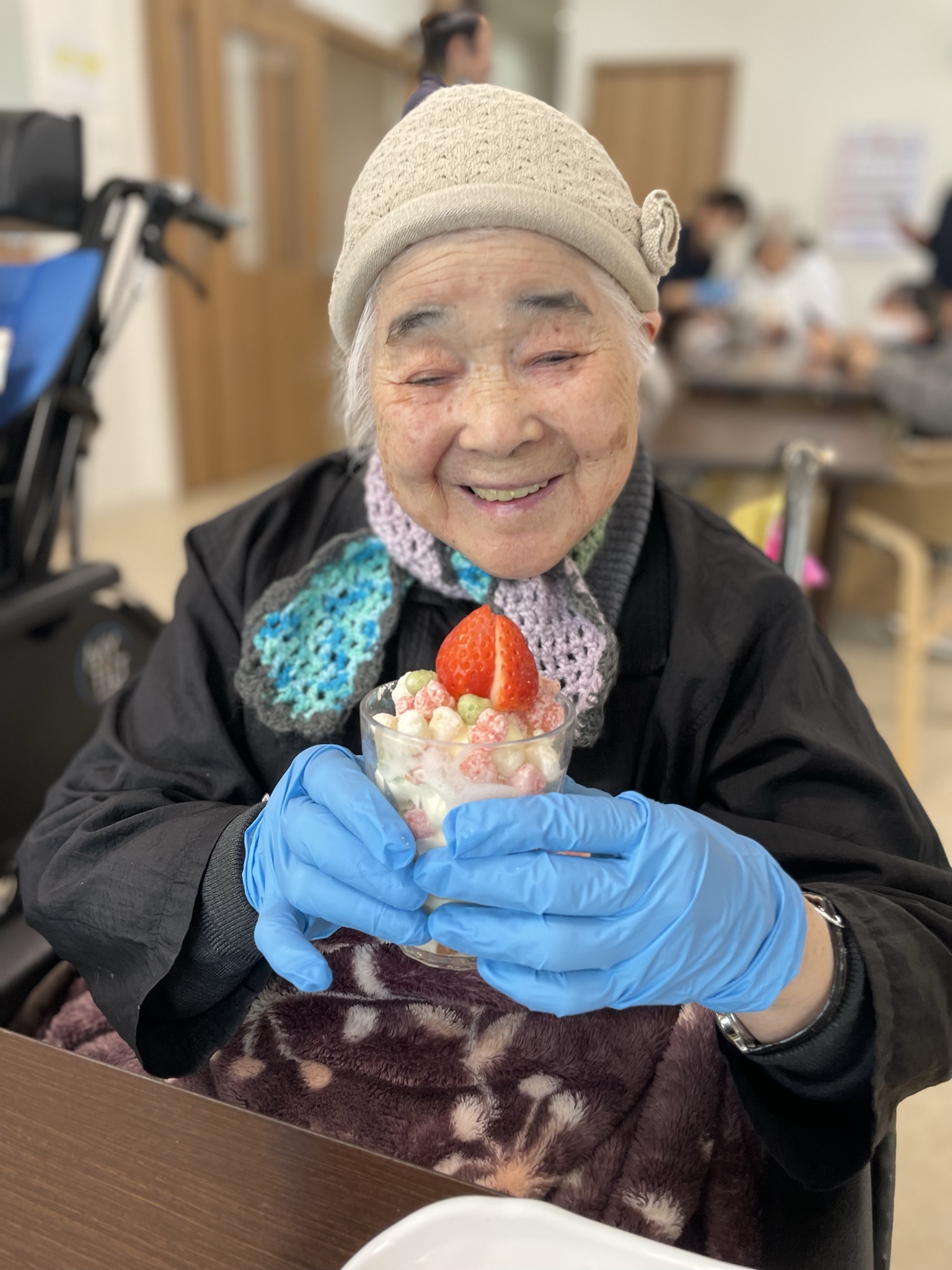 DB948F74-C72E-4F9A-AB2E-DE5CFEFE1310