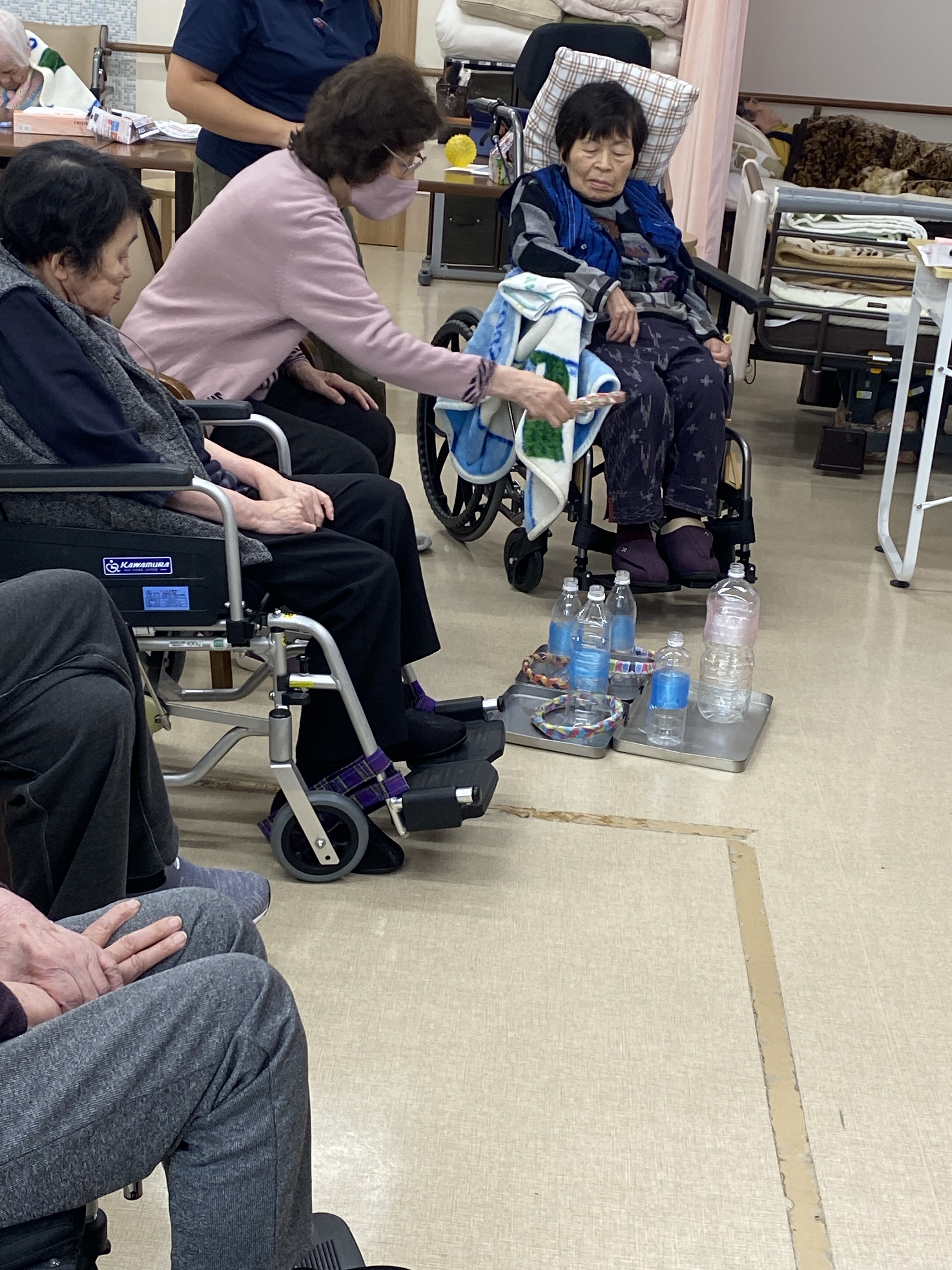 EE58B43A-E6B5-43E1-BEE7-A4A48E5298CC