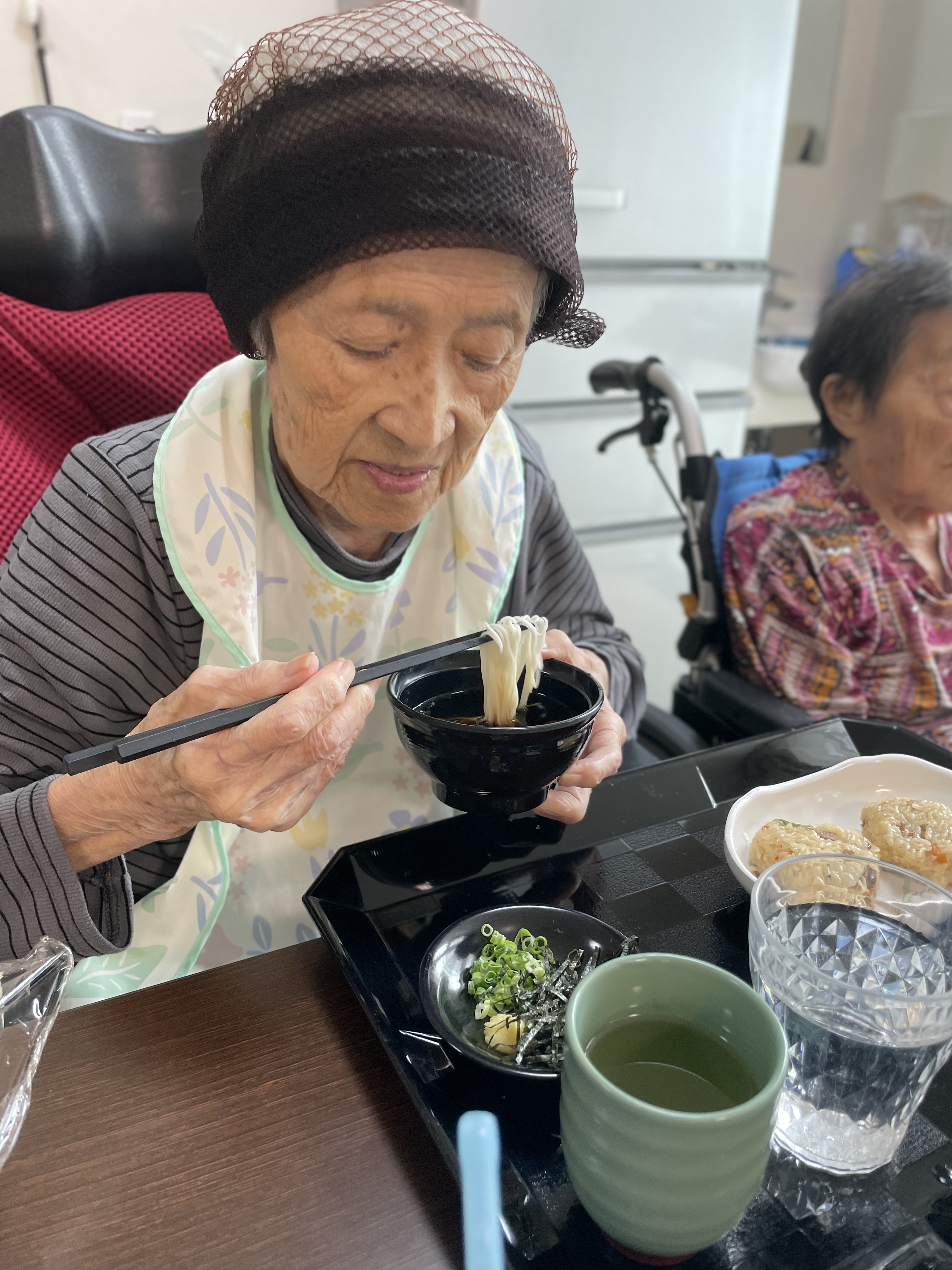 A99C17BC-9CBC-4D1B-B455-8DCA44E460FA