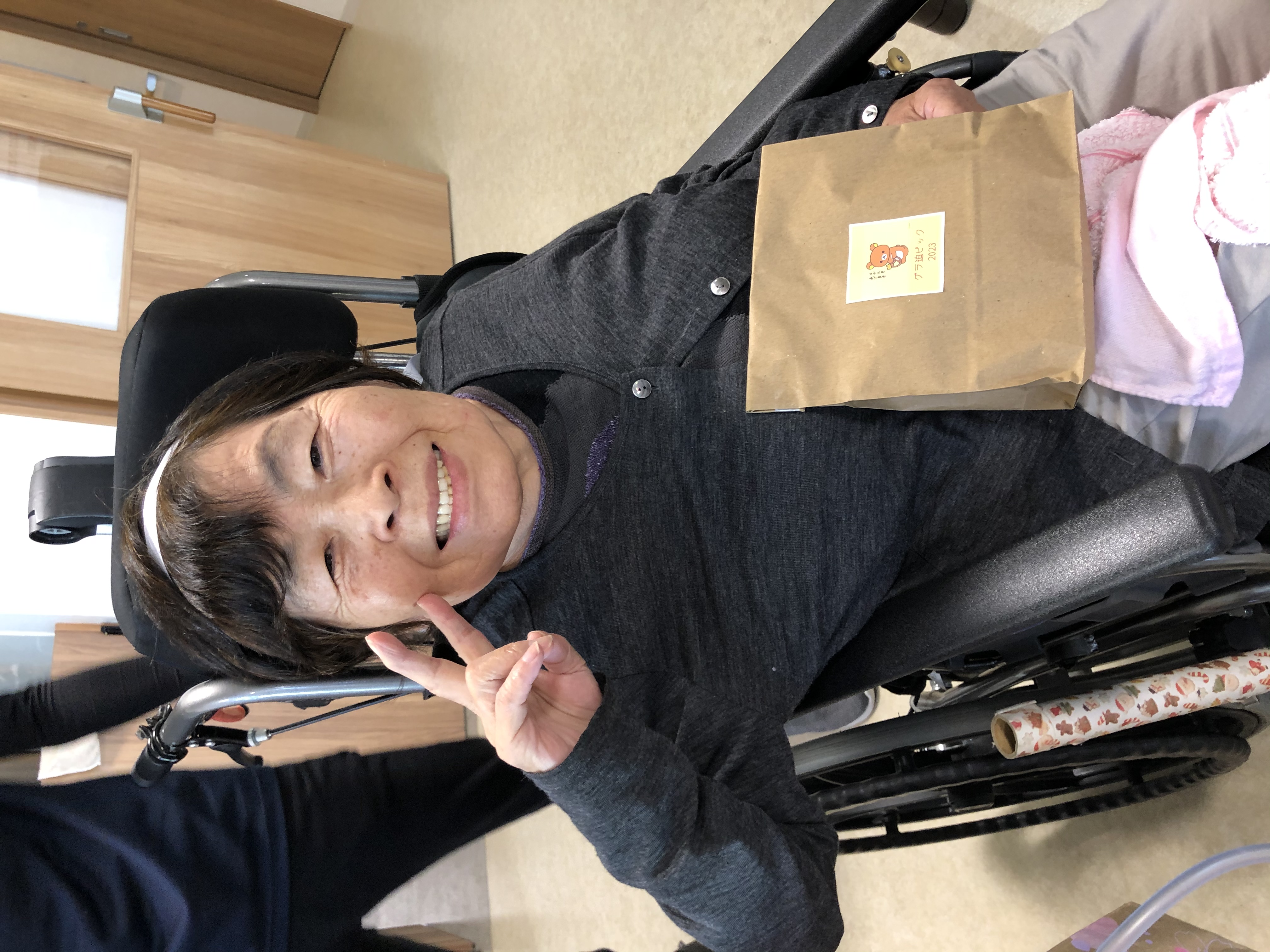 7229F7A8-17E2-4035-B878-A05A3BFD9B92