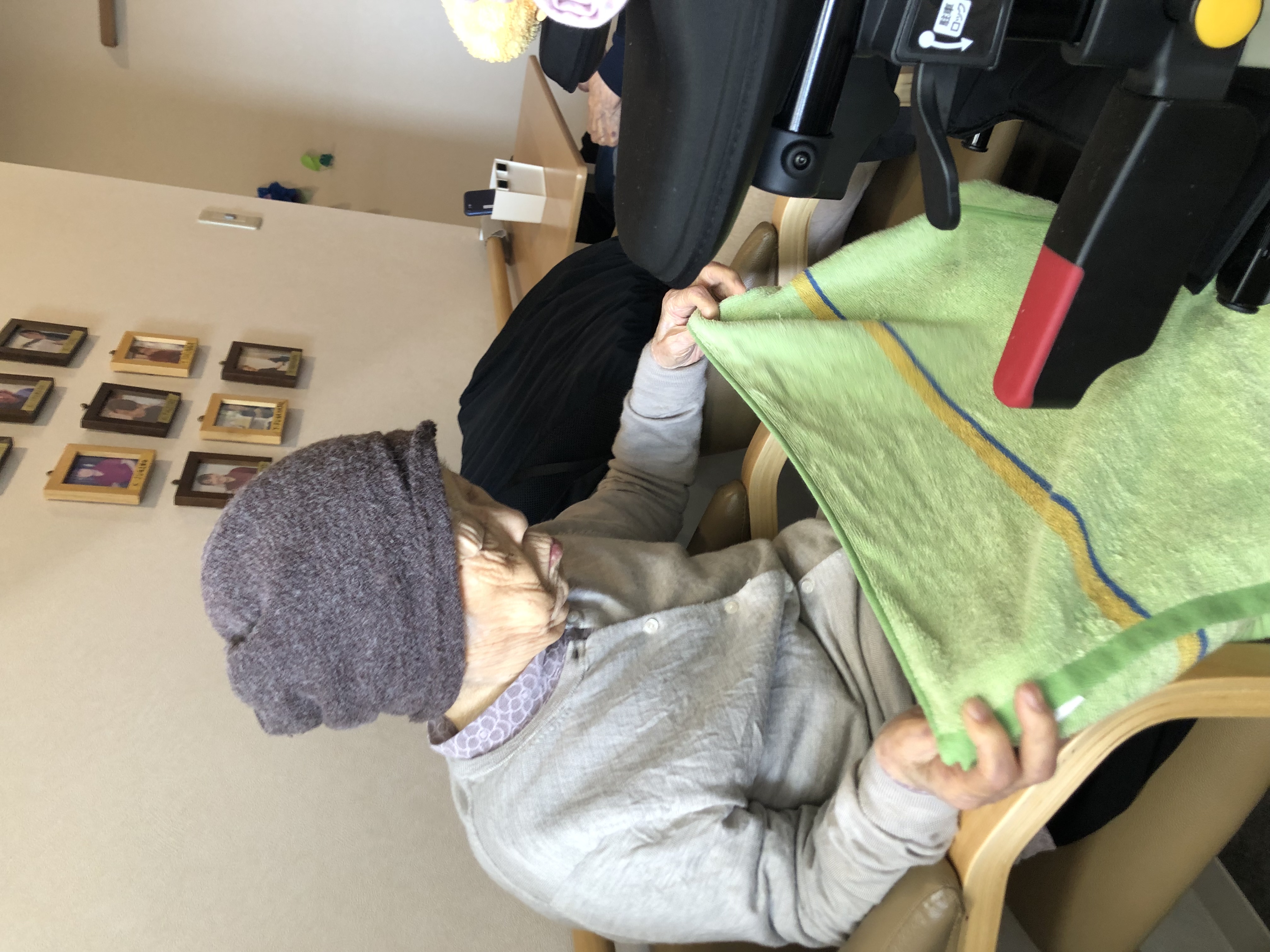 7A51A9BB-392B-439E-ABC2-134121623499