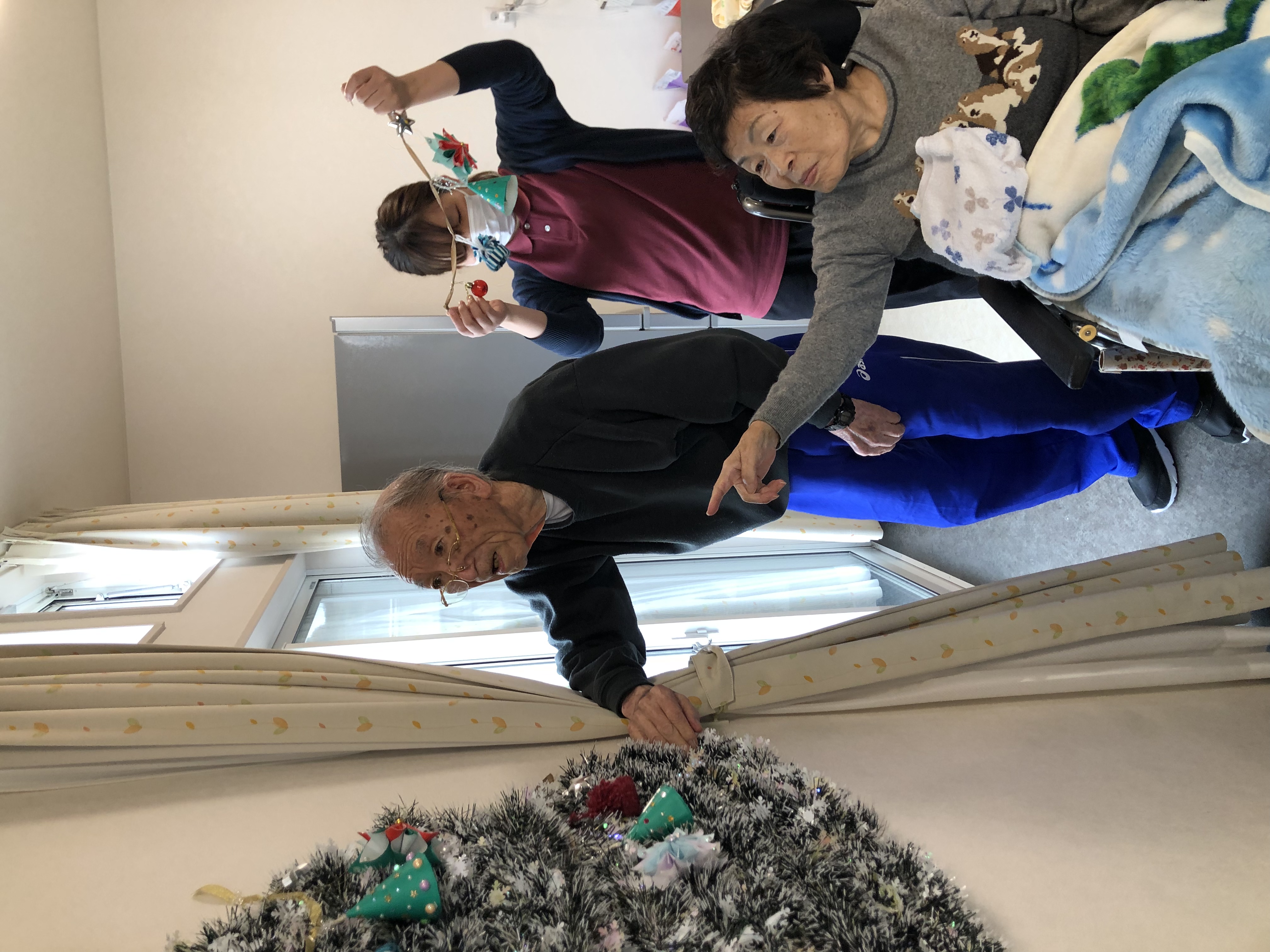 2BAA26DC-5AB2-46C9-8CB7-748B08EFF4BF