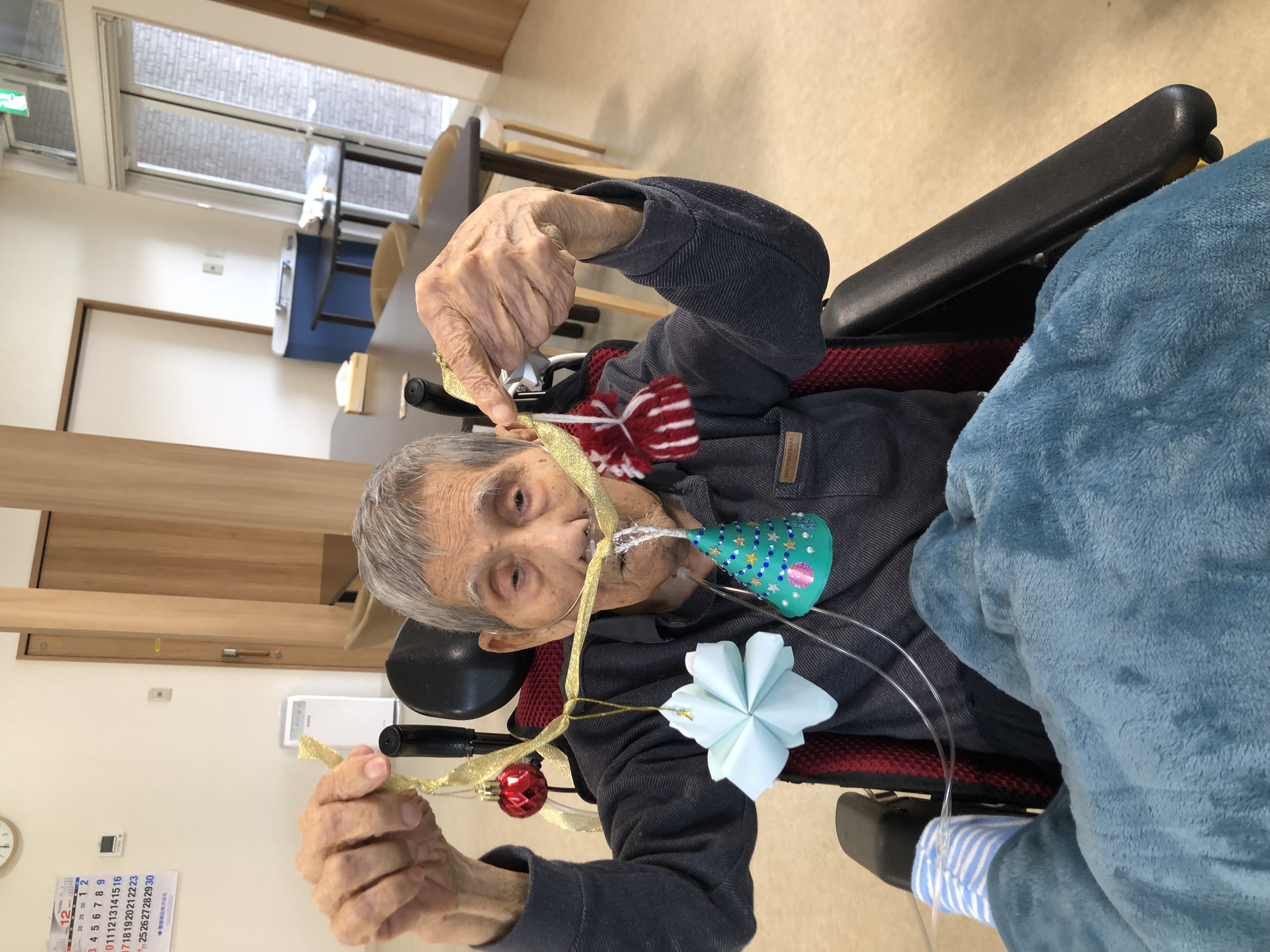 5FCF8E61-B7B6-4407-BADF-03C7A91F547F