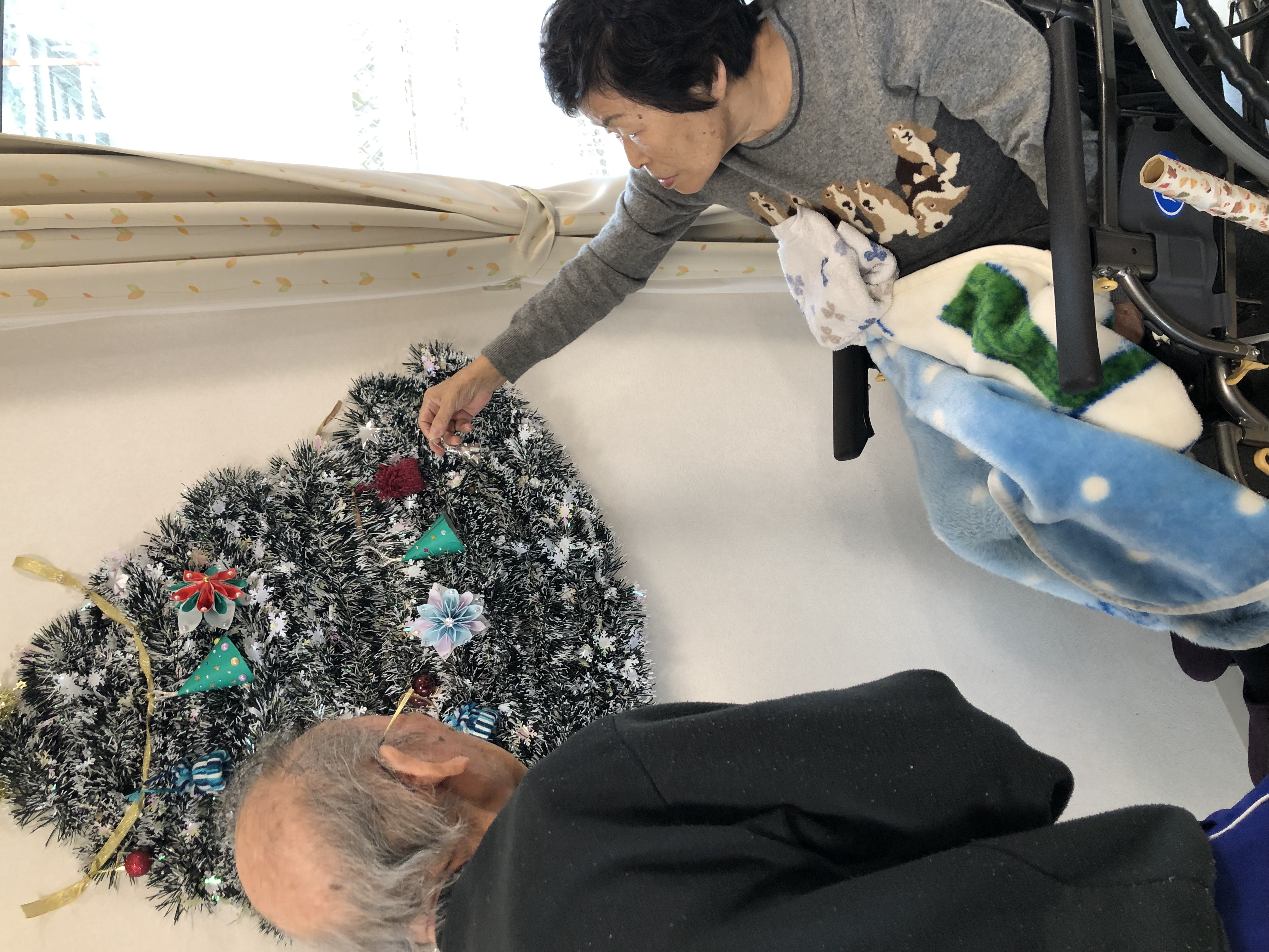 D2FC0300-CDE0-4AEB-A99F-26DFA897710B