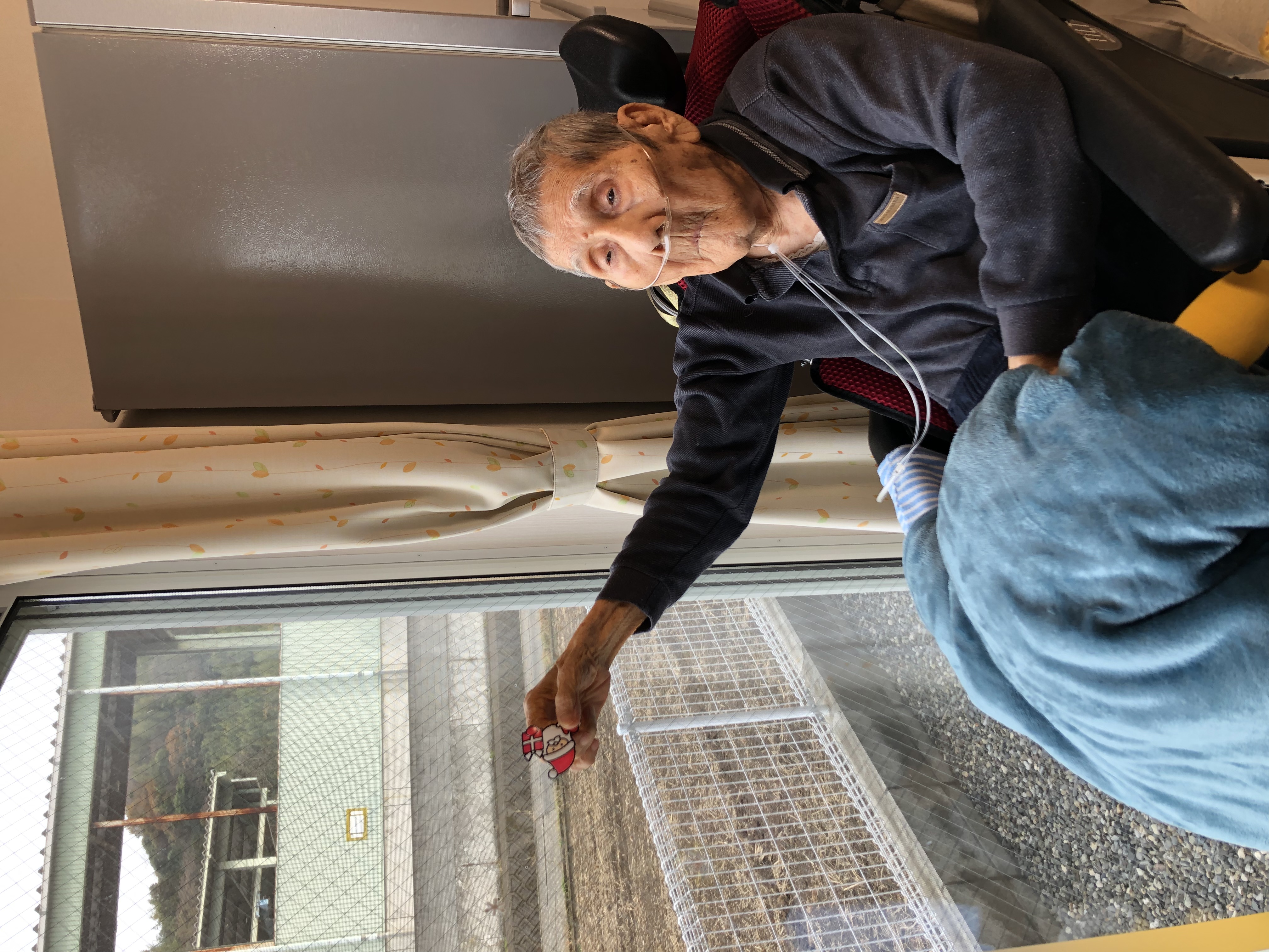 E2B6E1AB-9F9F-4C88-946F-0856D1F65B9E