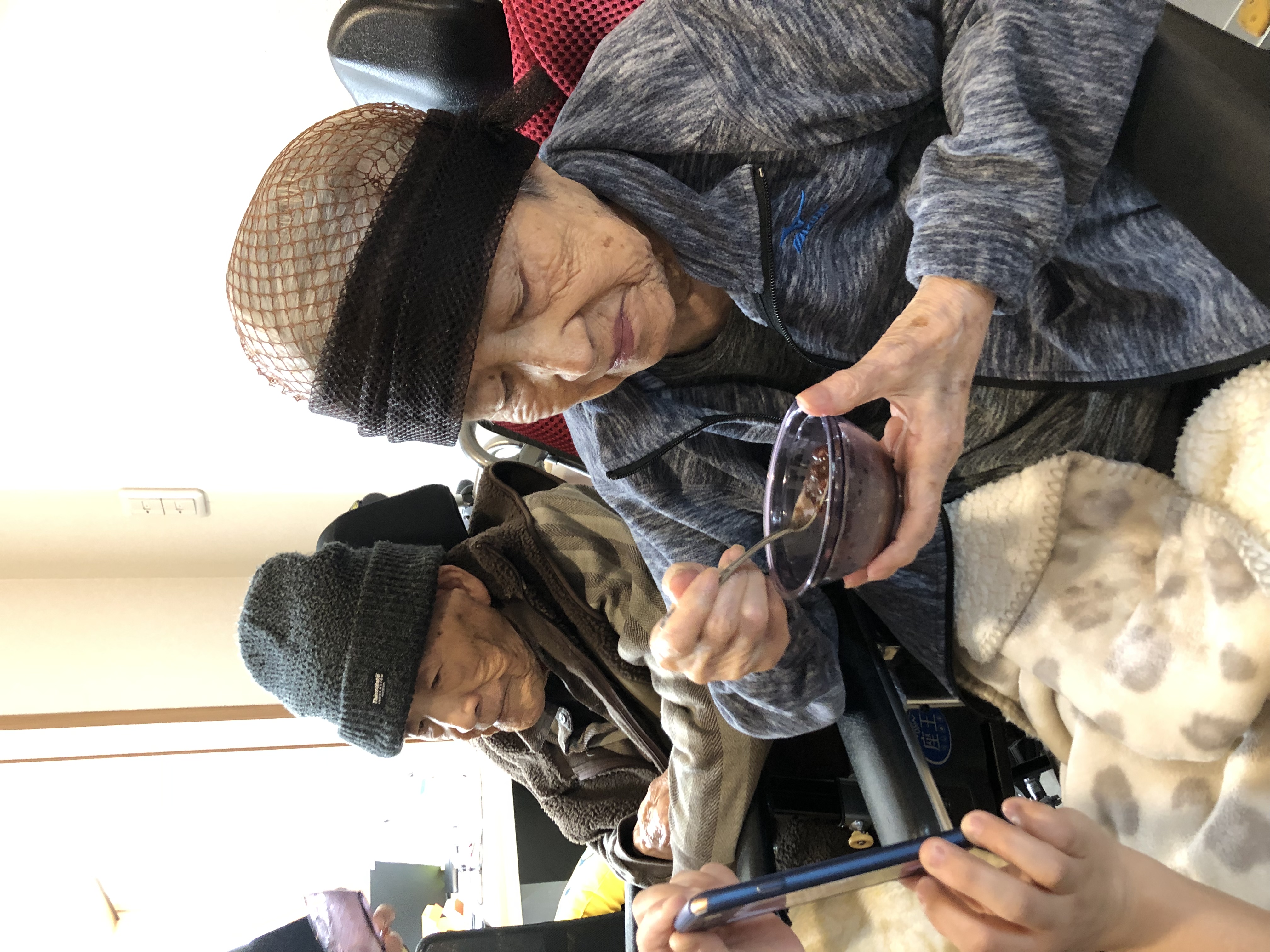 EB19952F-E3F9-41AD-87EB-95EB9301F59D