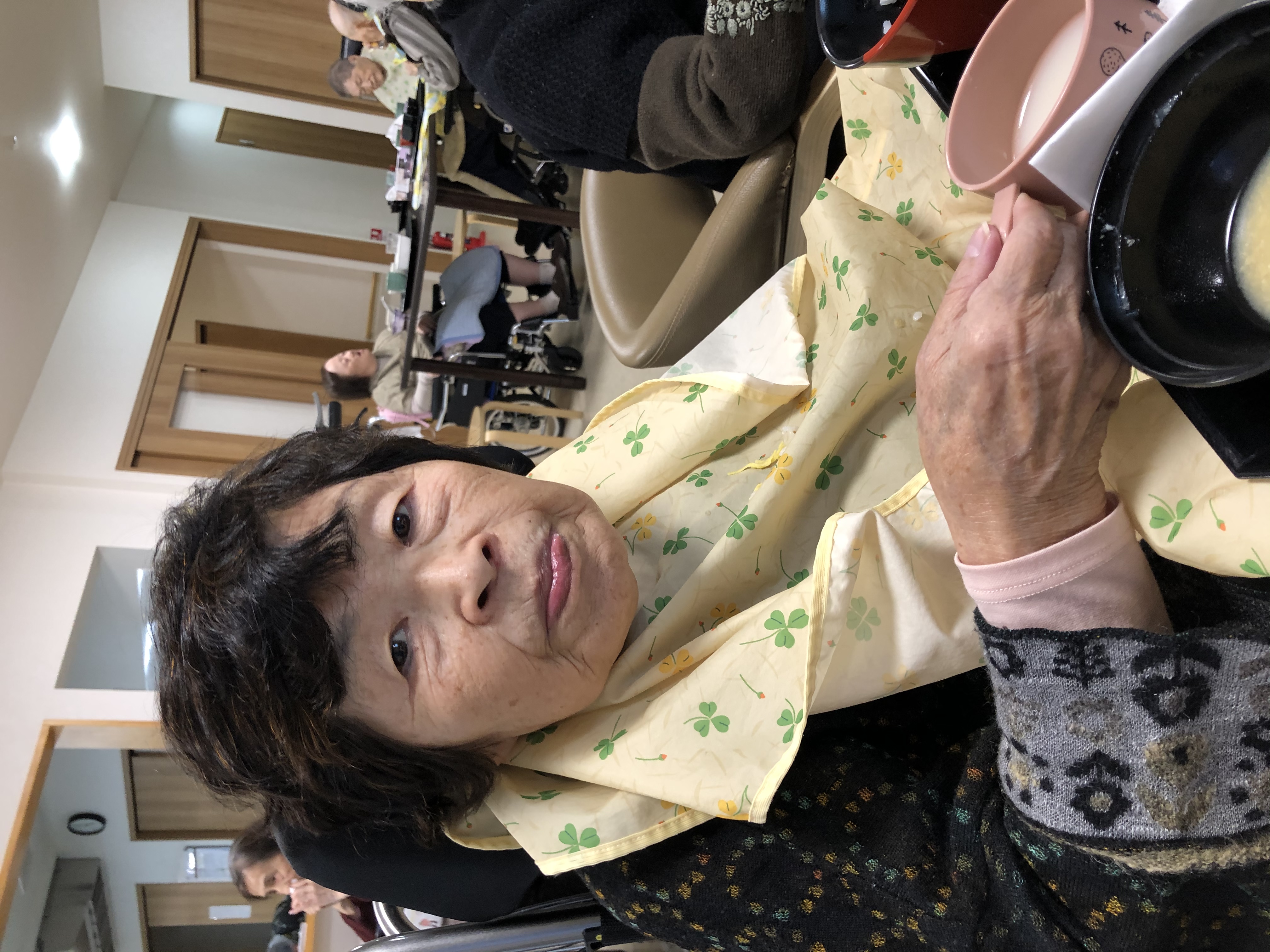 FE2171E6-55E7-4CC5-99E3-312C9039A451