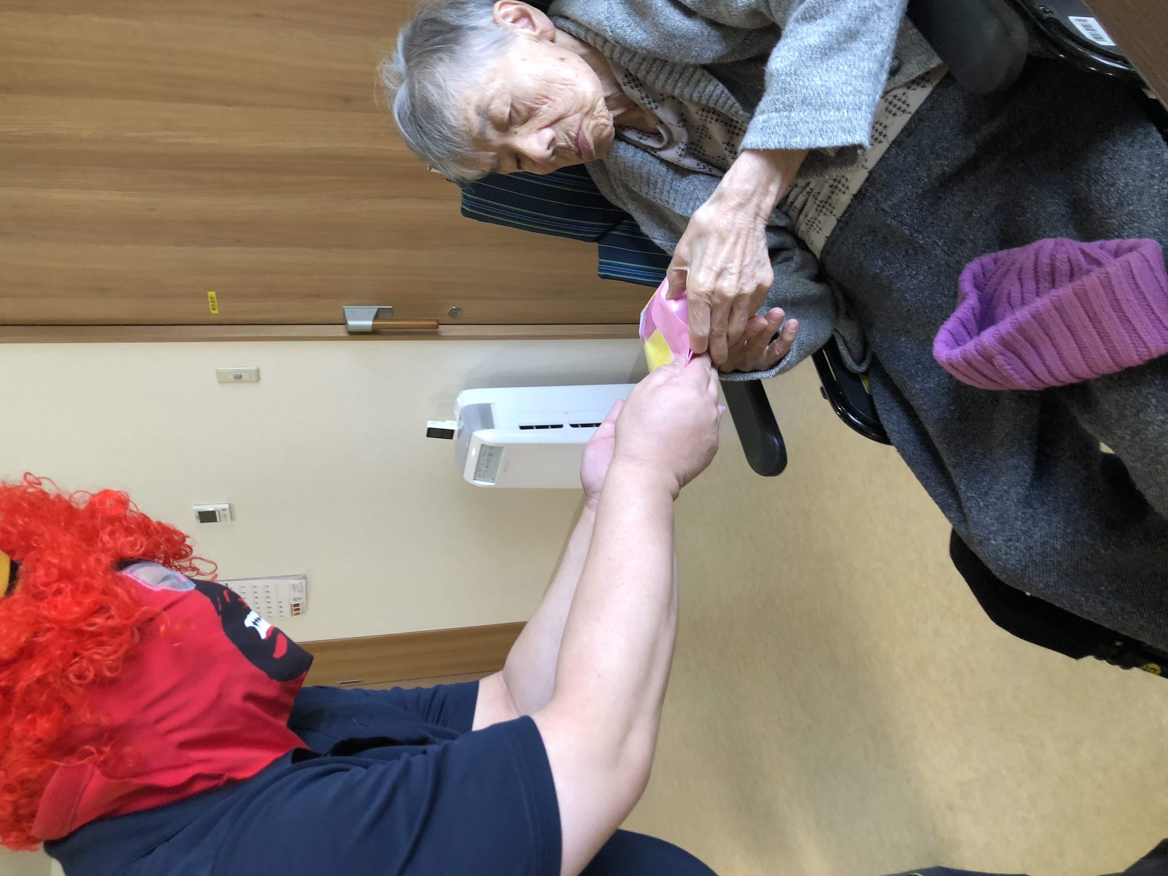 FBB26095-32B5-46AC-9C67-FC458839CDA1