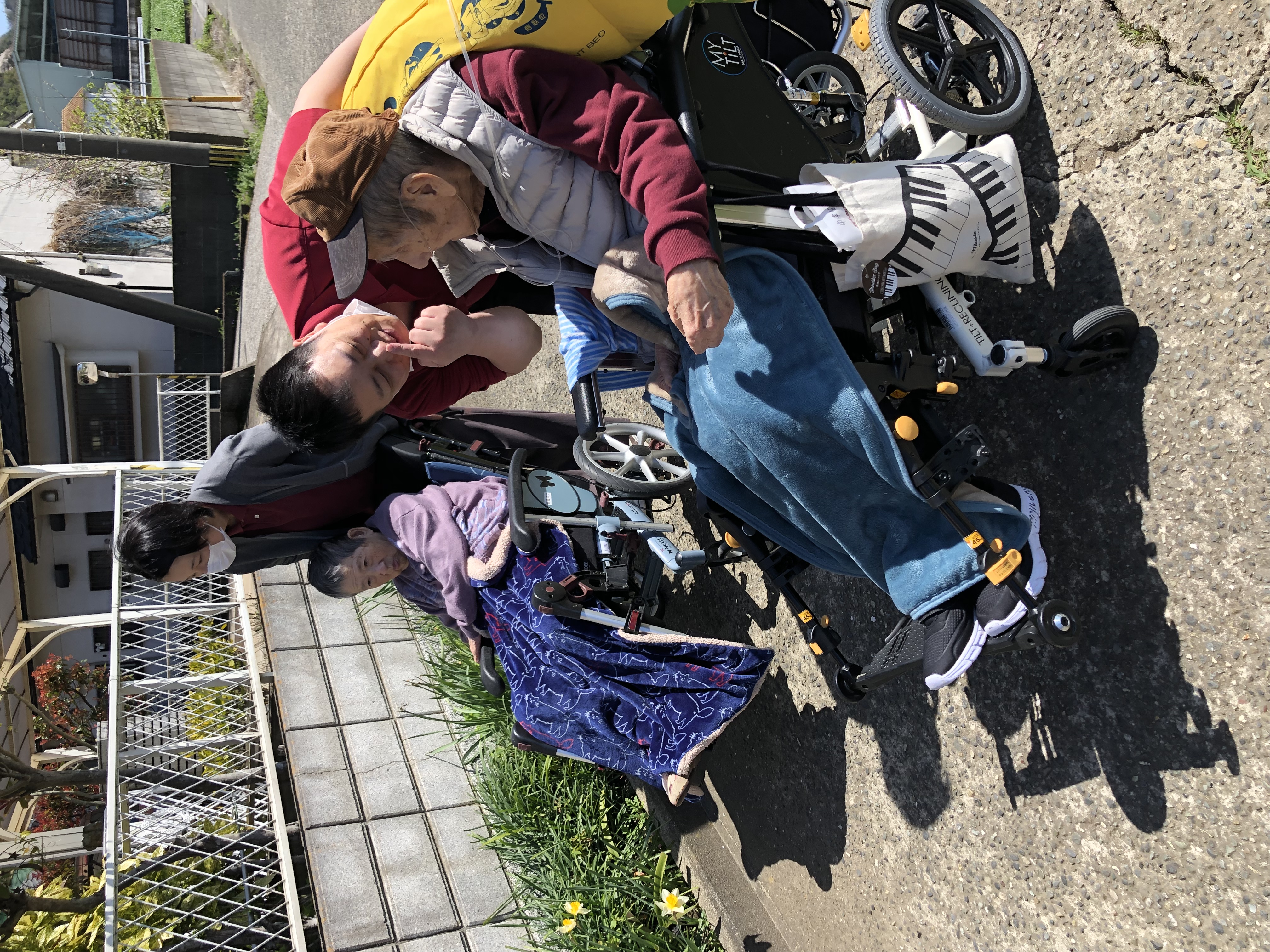 1E54AB51-00C0-49CB-8F5A-0DAE7F167980