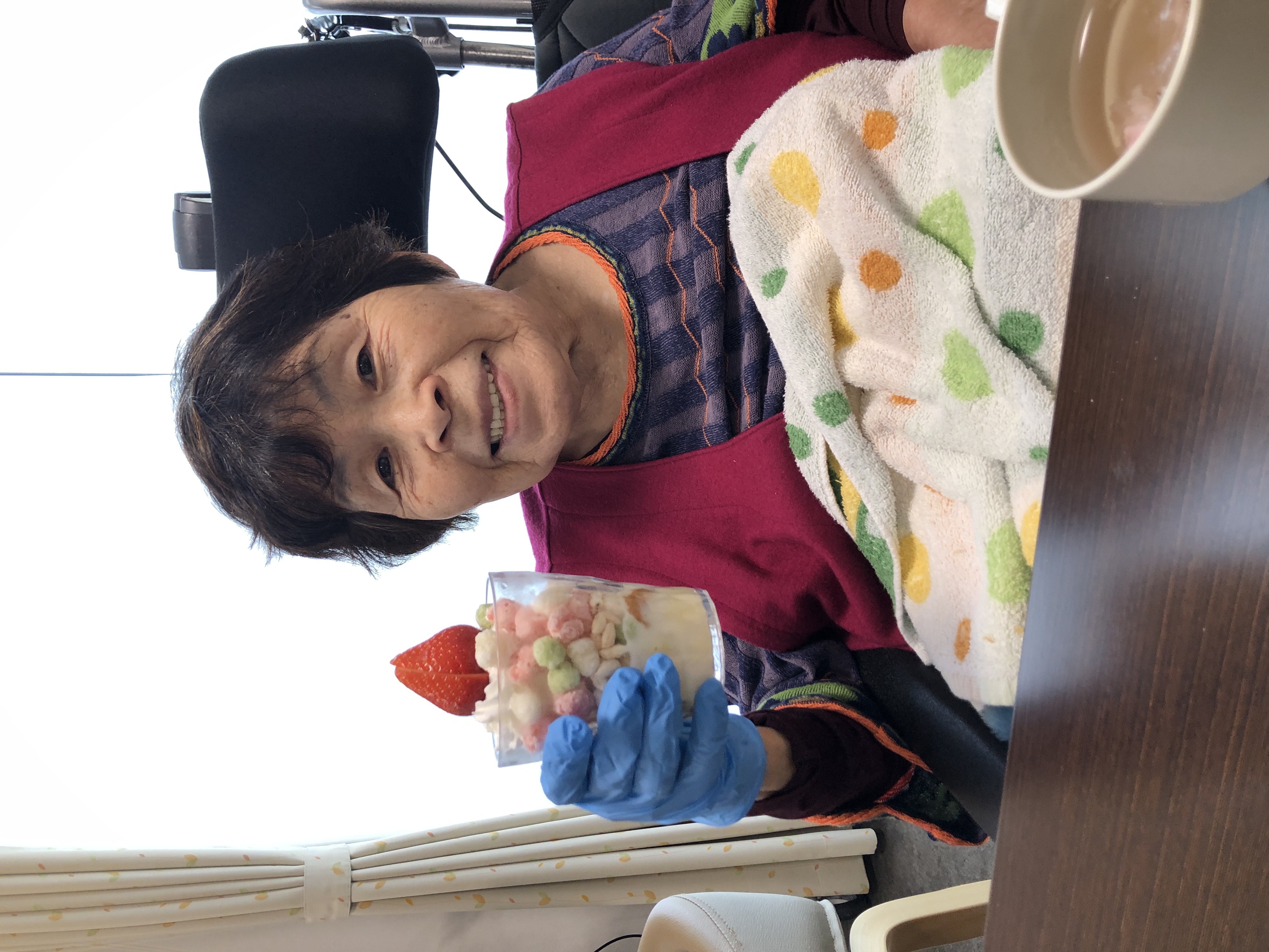 2E66B5CE-1142-4973-A3D0-422279292BB7