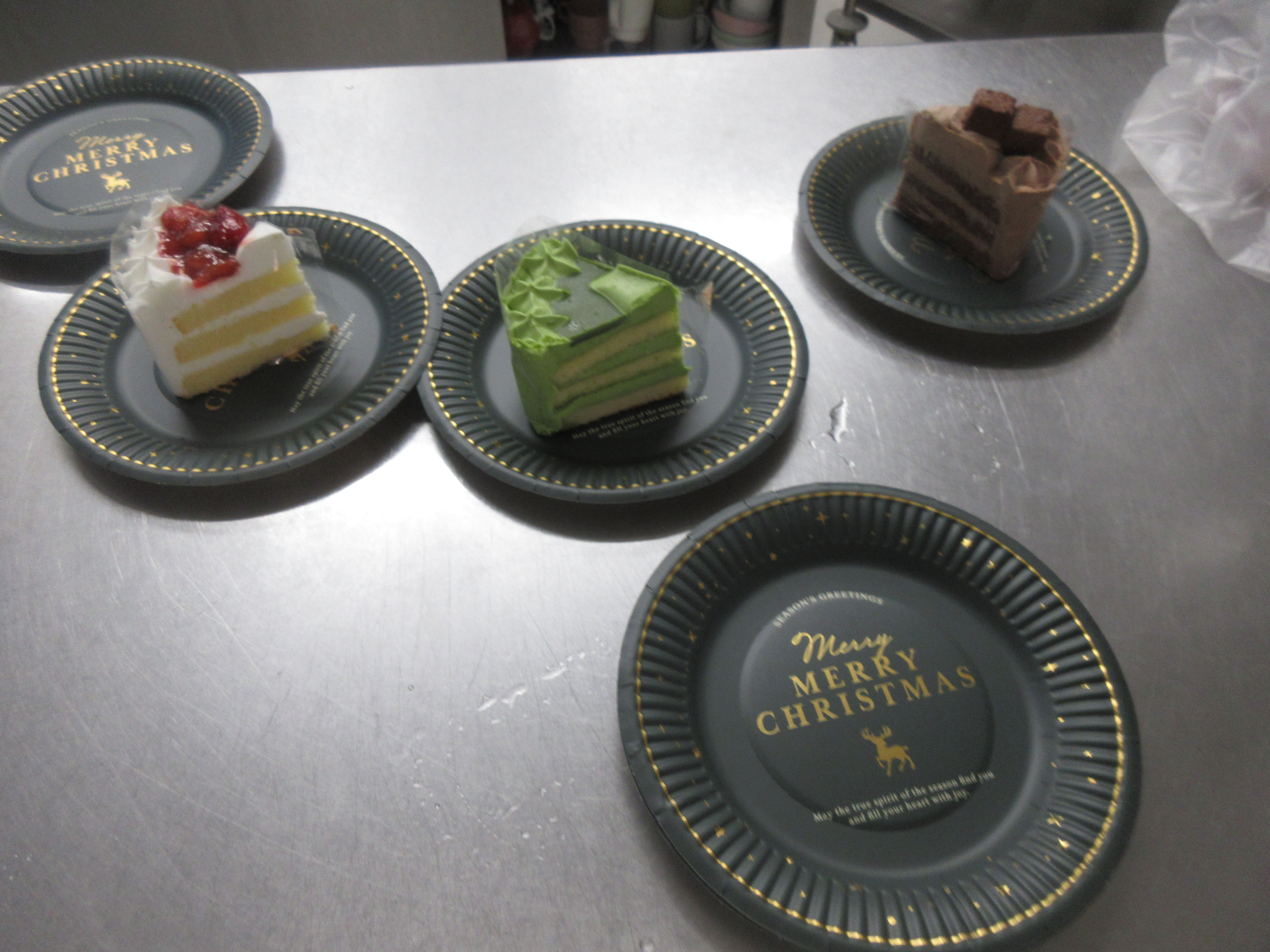 R6.12.24迫クリスマスケーキ