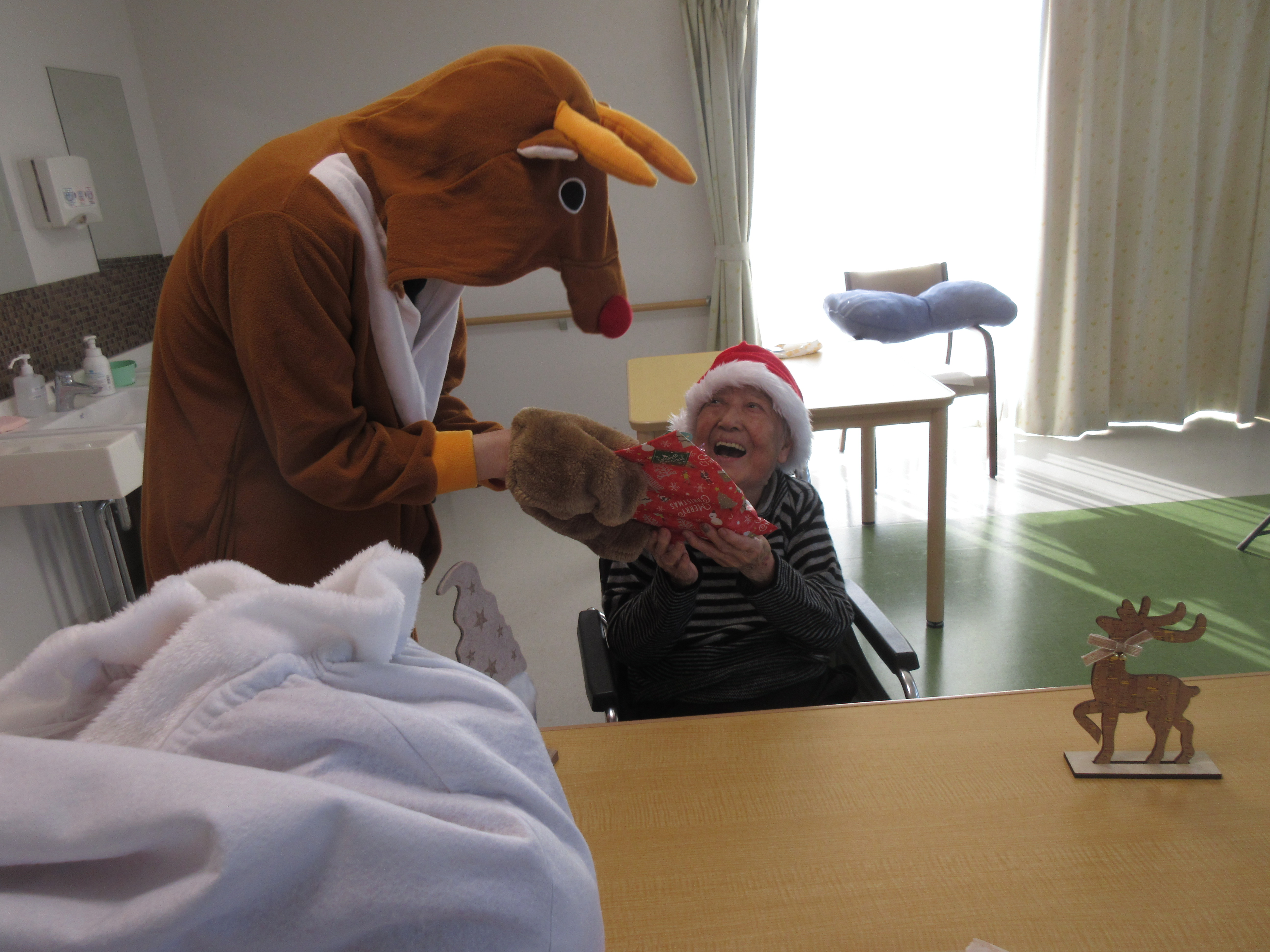 R6.12.24迫クリスマス小手川様２