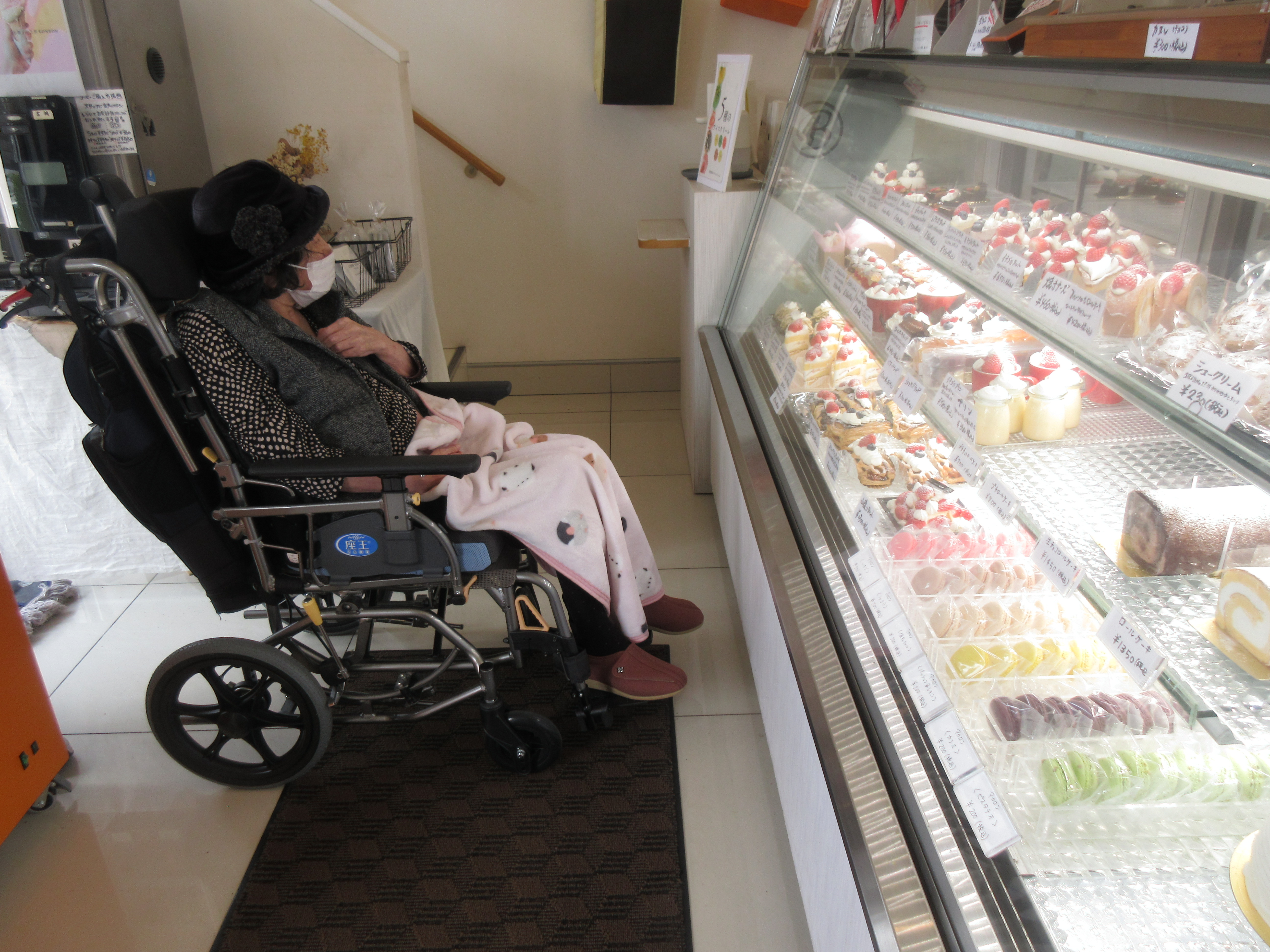 R7.3.29大在ケーキ宮城秀子様２