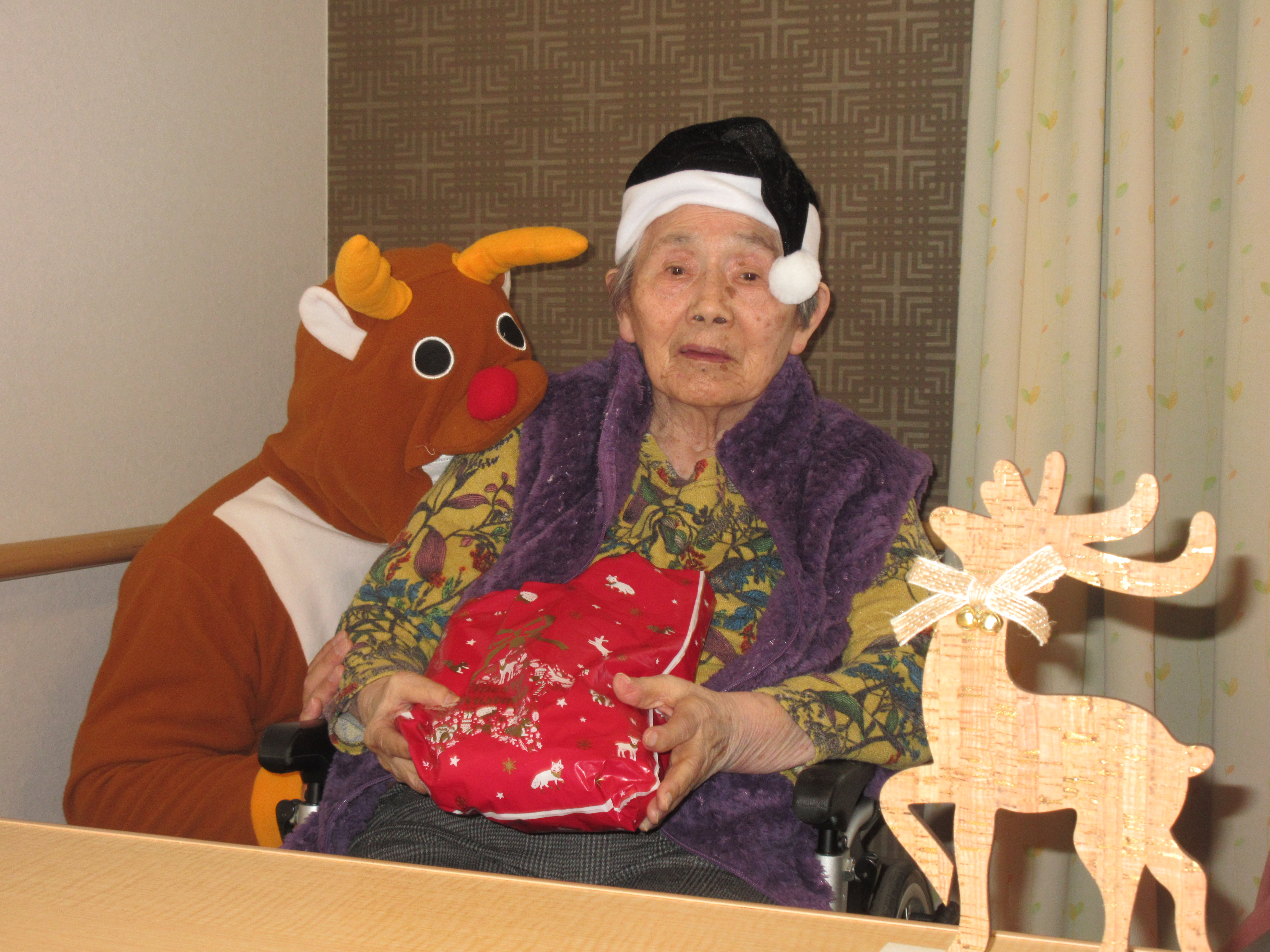 R7.12.27クリスマス会丸尾様１