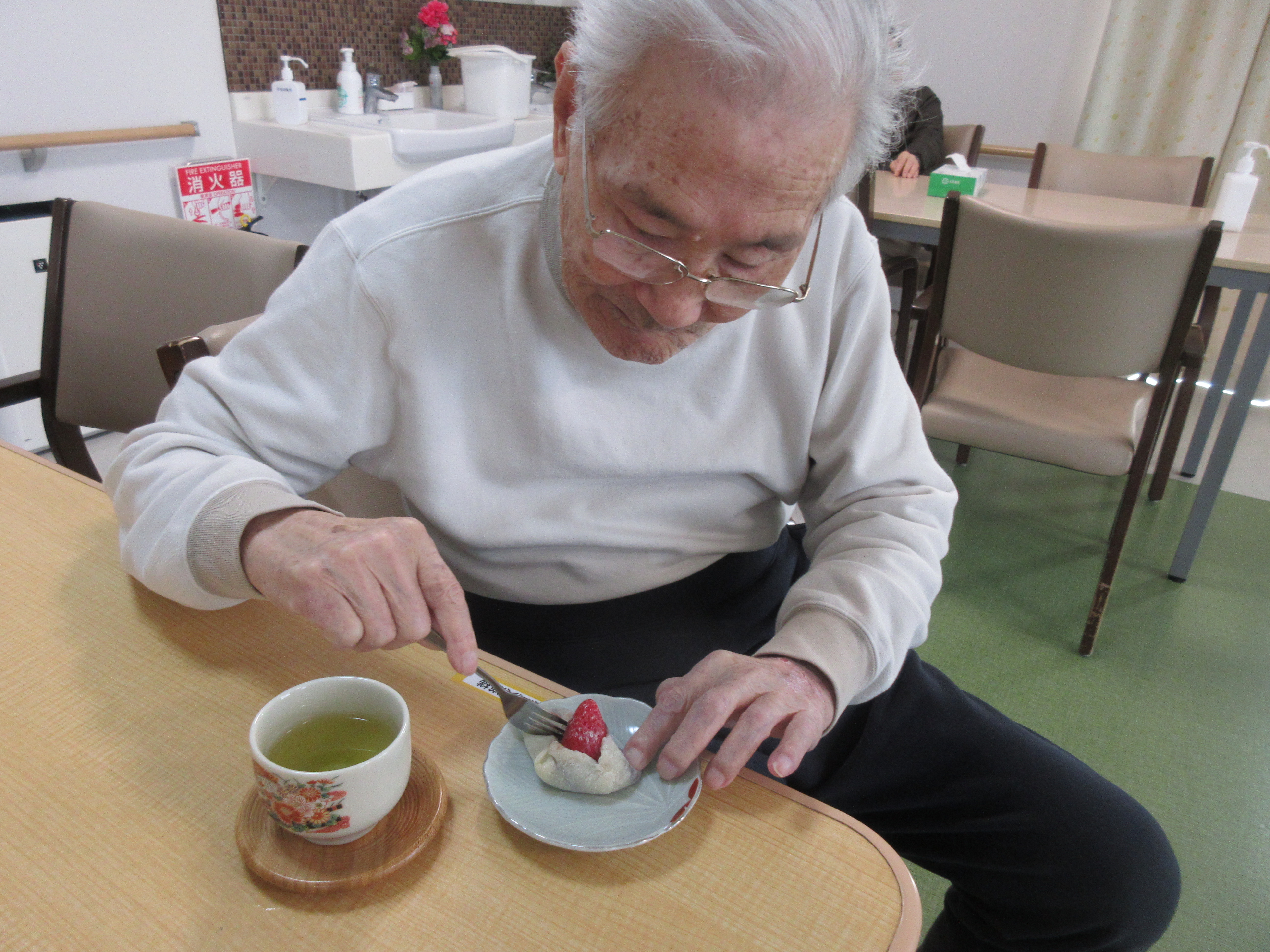 R8.3.28梅が枝餅＆いちご大福作り藤岡様