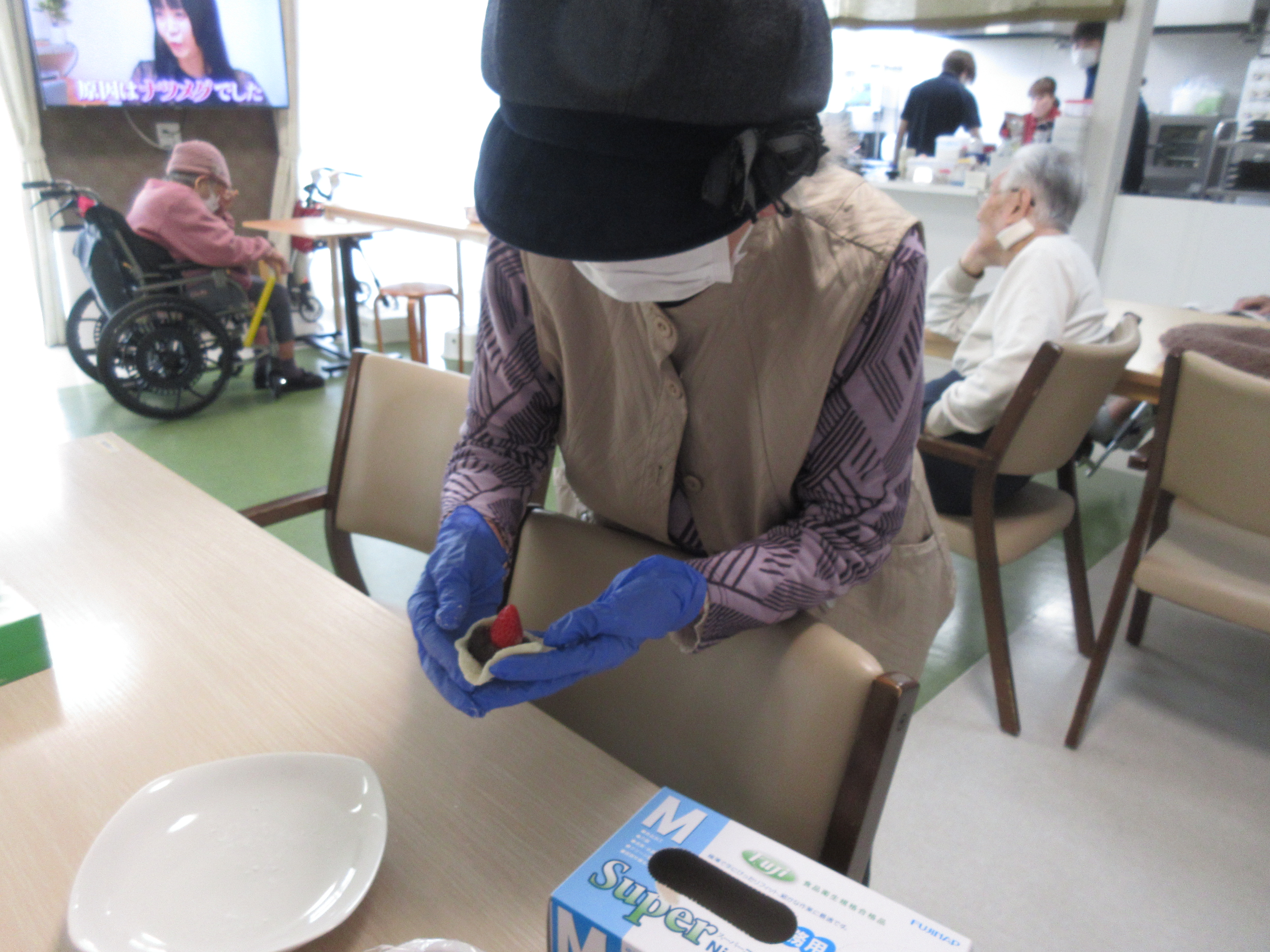 R8.3.28梅が枝餅＆いちご大福作り幸子様３