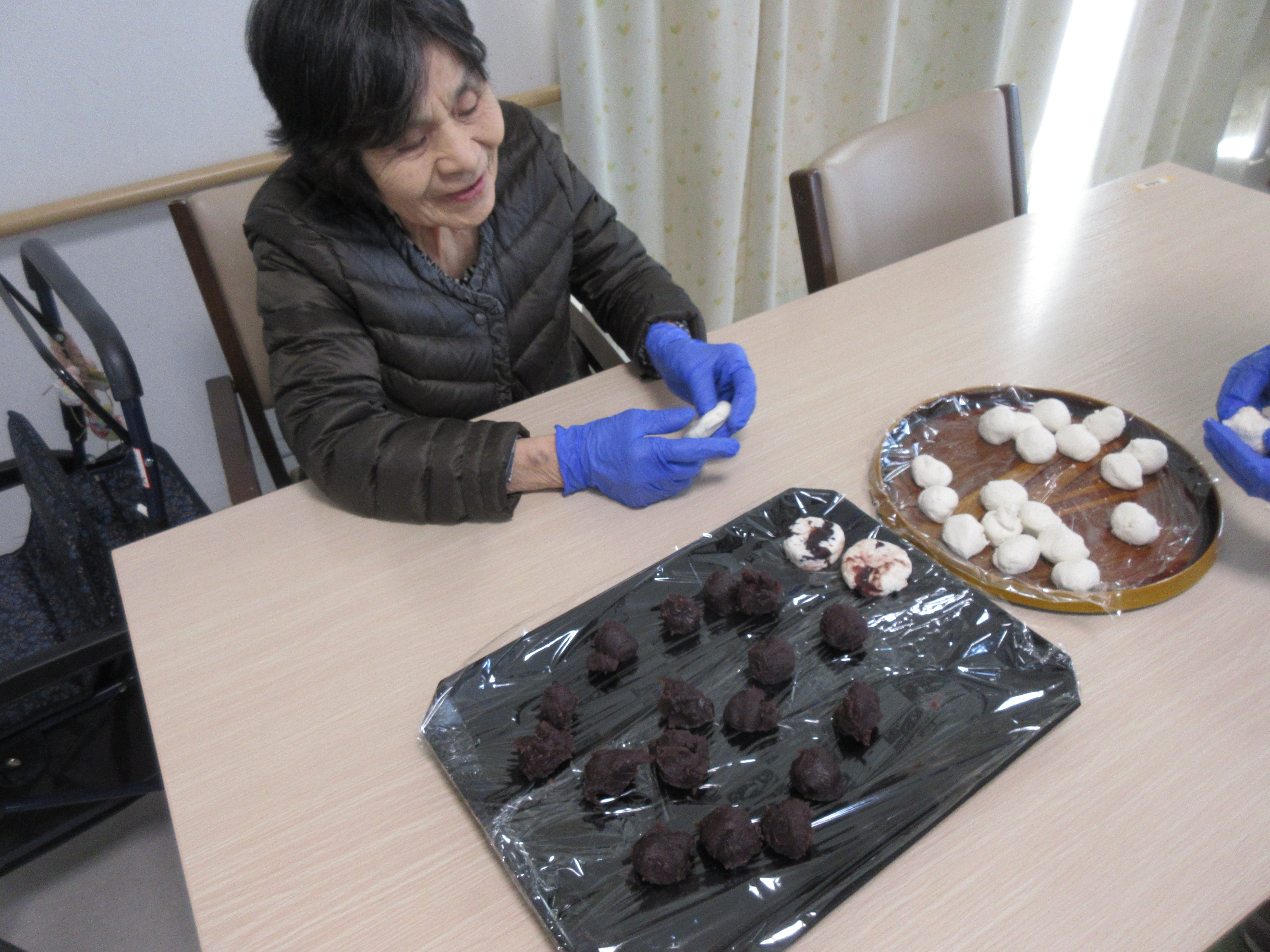 R8.3.28梅が枝餅＆いちご大福作り③間野様