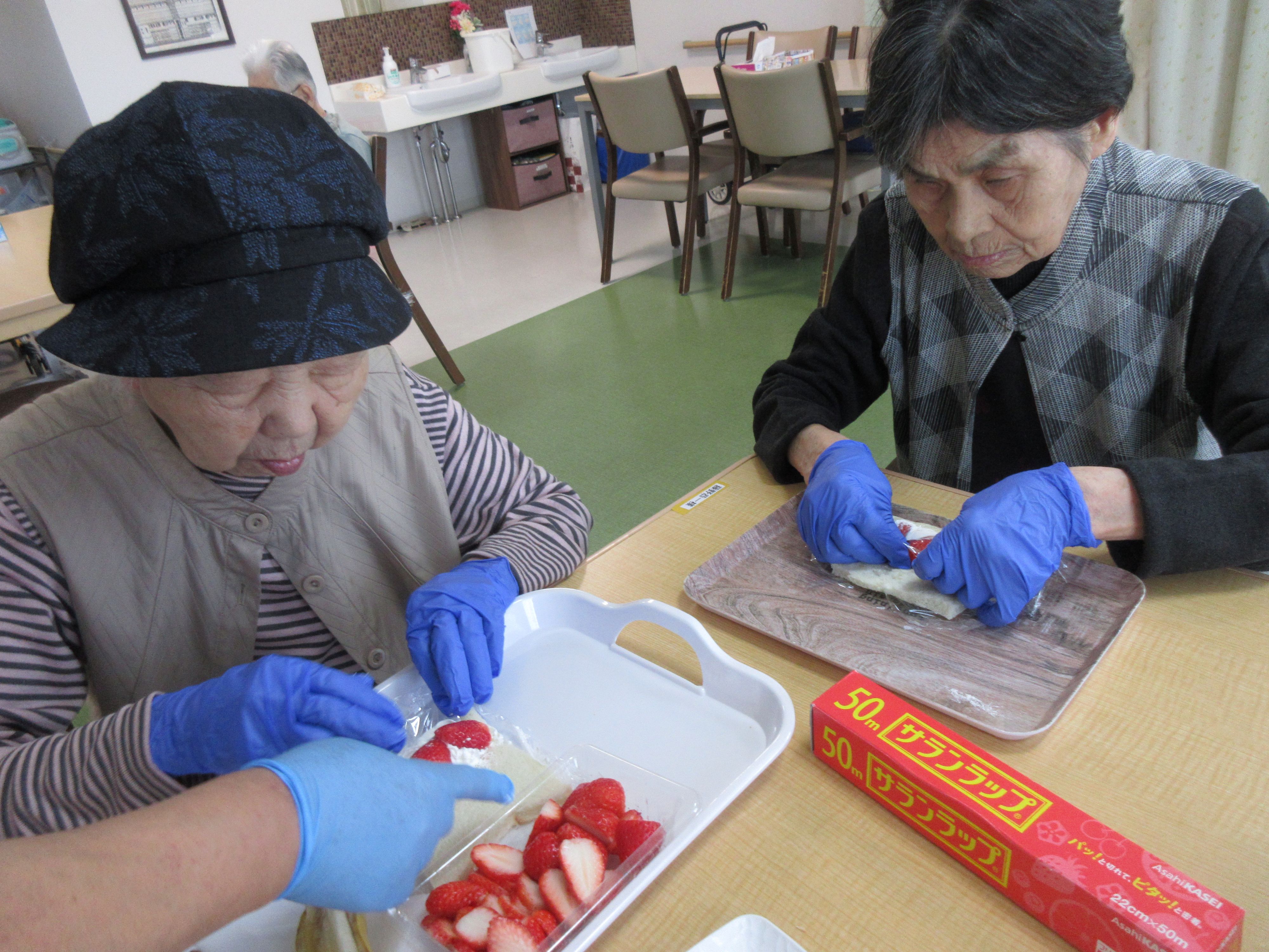 R8.4.27.サンドイッチ作り間野様幸子様